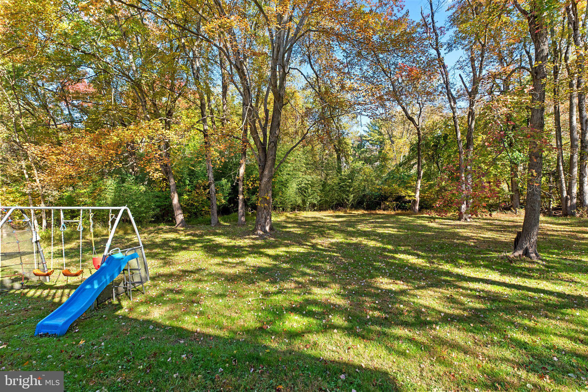 9512 Longlook LANE N