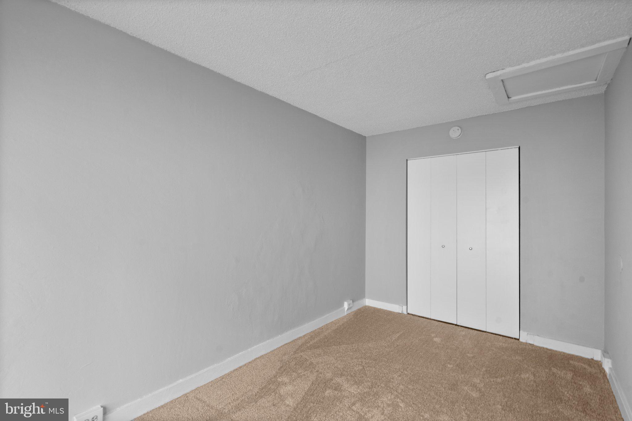 5901 Tamar DRIVE Unit: 10