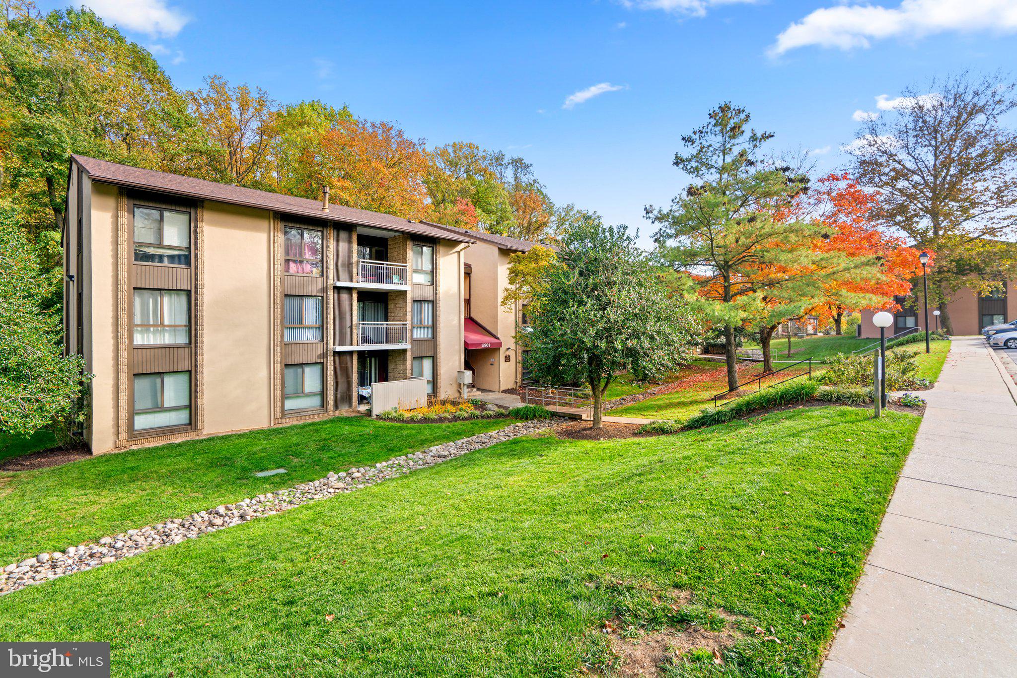 5901 Tamar DRIVE Unit: 10