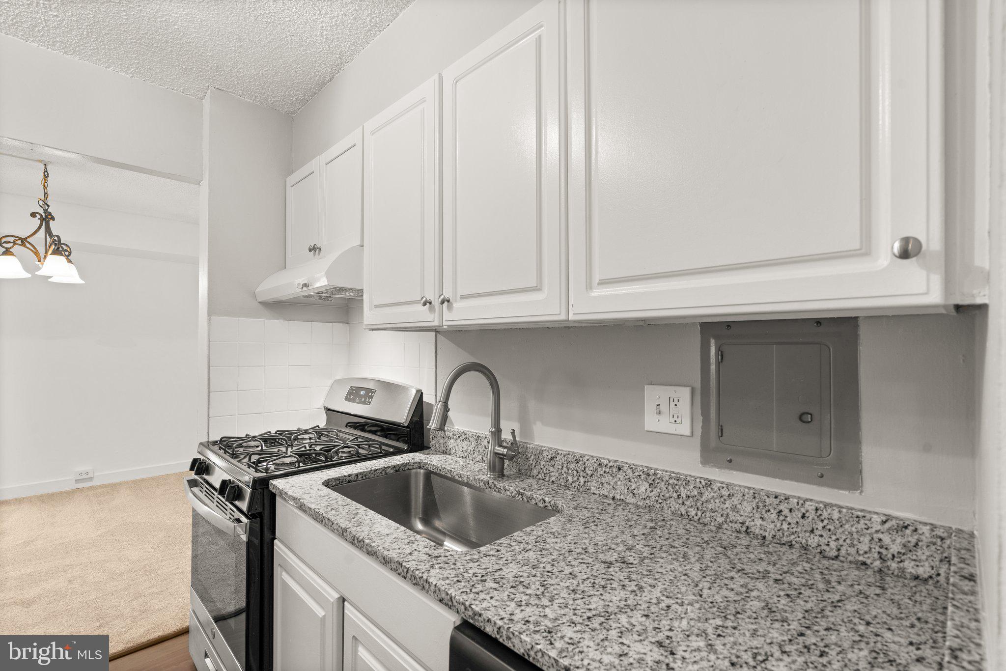 5901 Tamar DRIVE Unit: 10