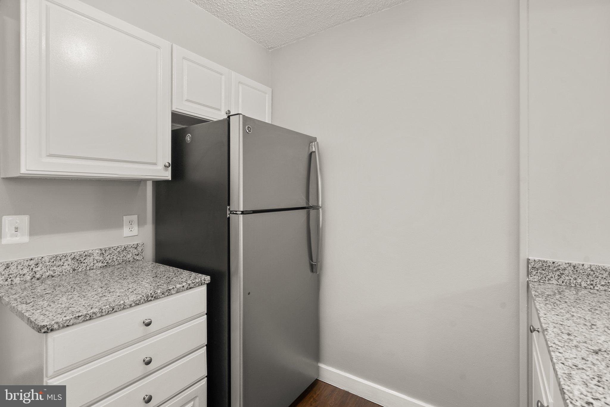 5901 Tamar DRIVE Unit: 10