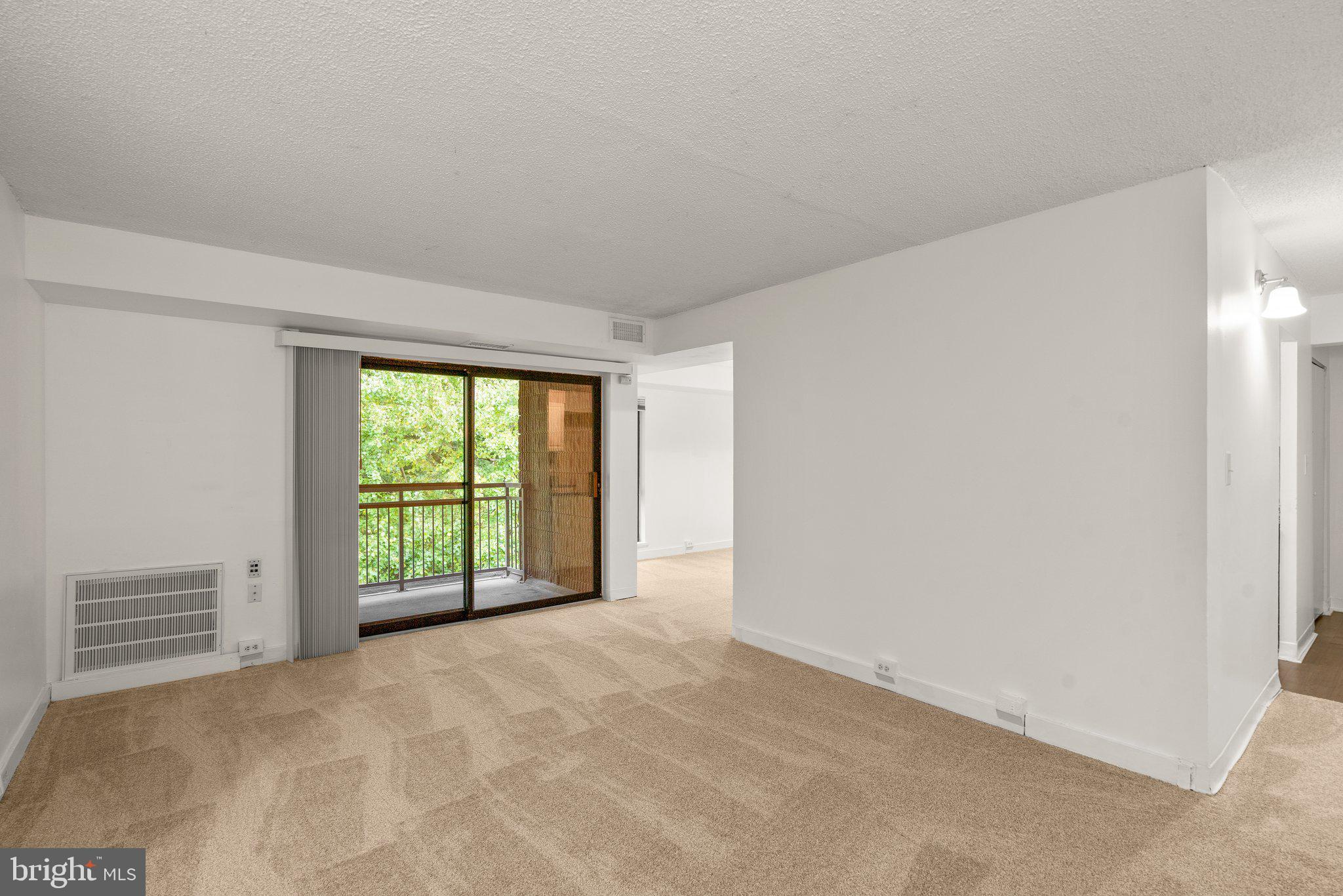 5901 Tamar DRIVE Unit: 10