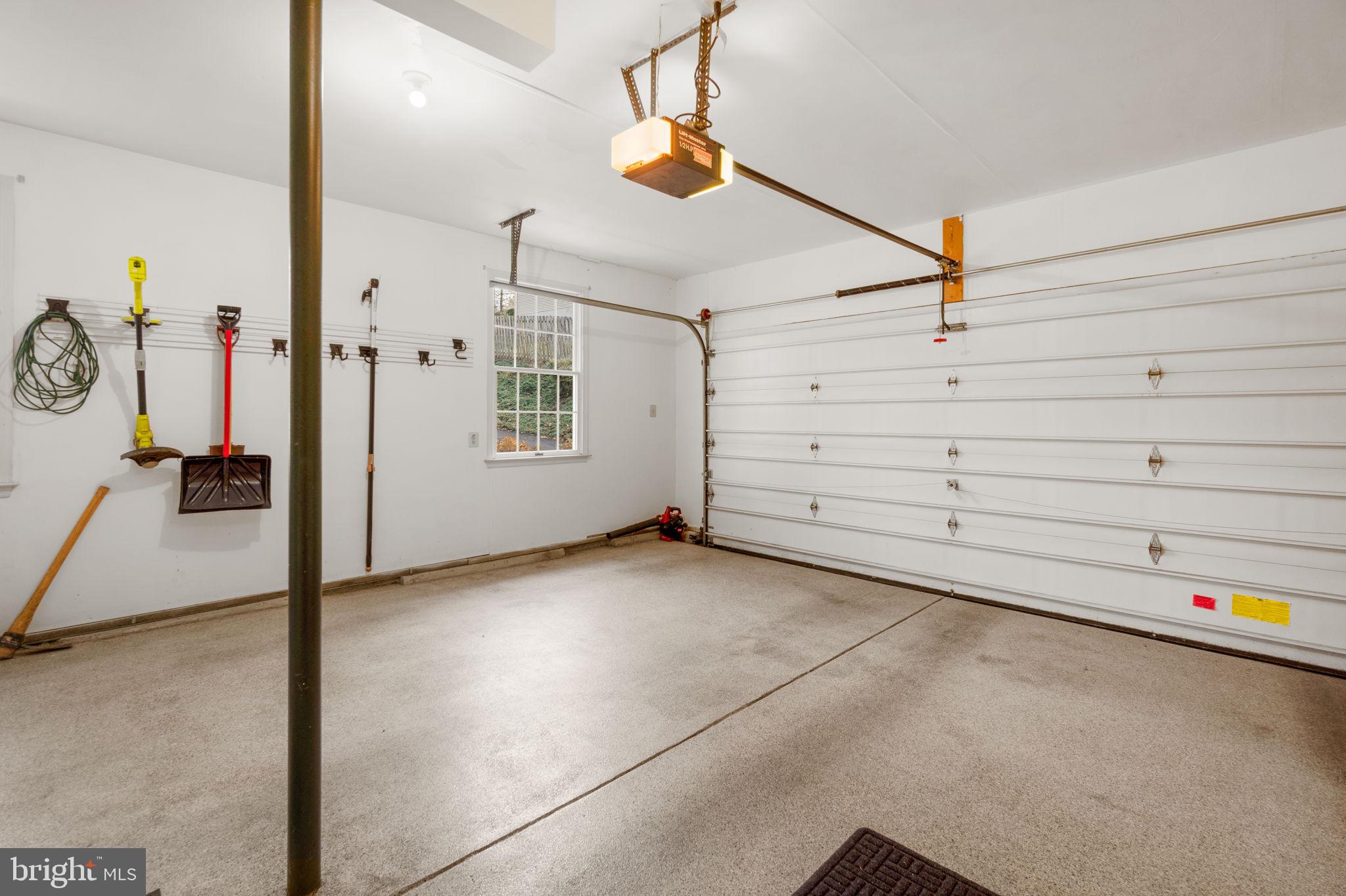 10659 Breezewood DRIVE