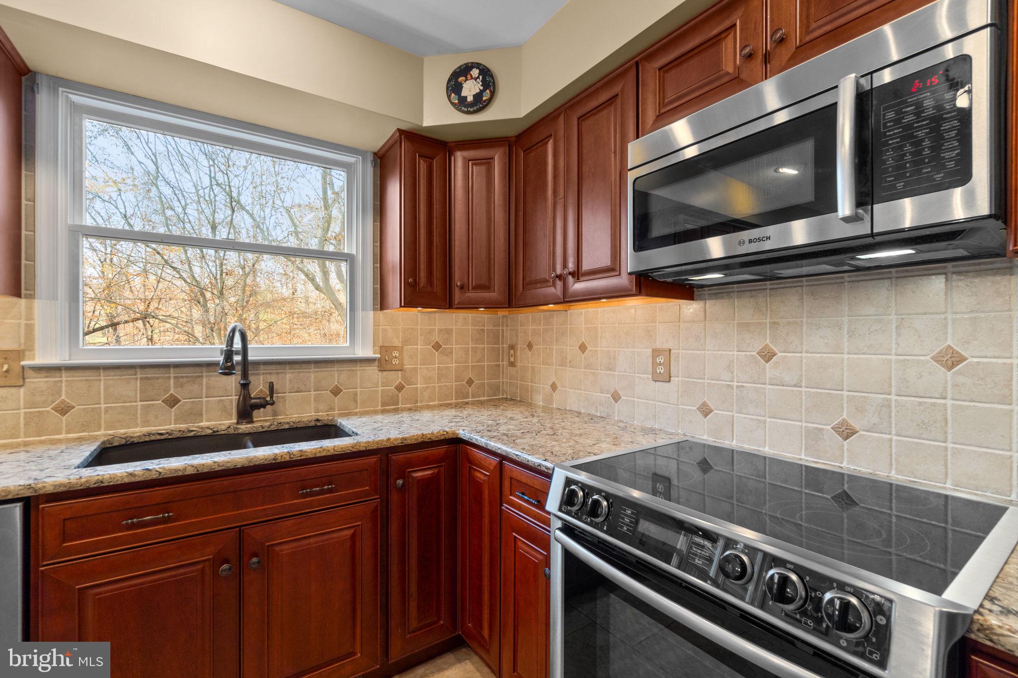 10659 Breezewood DRIVE