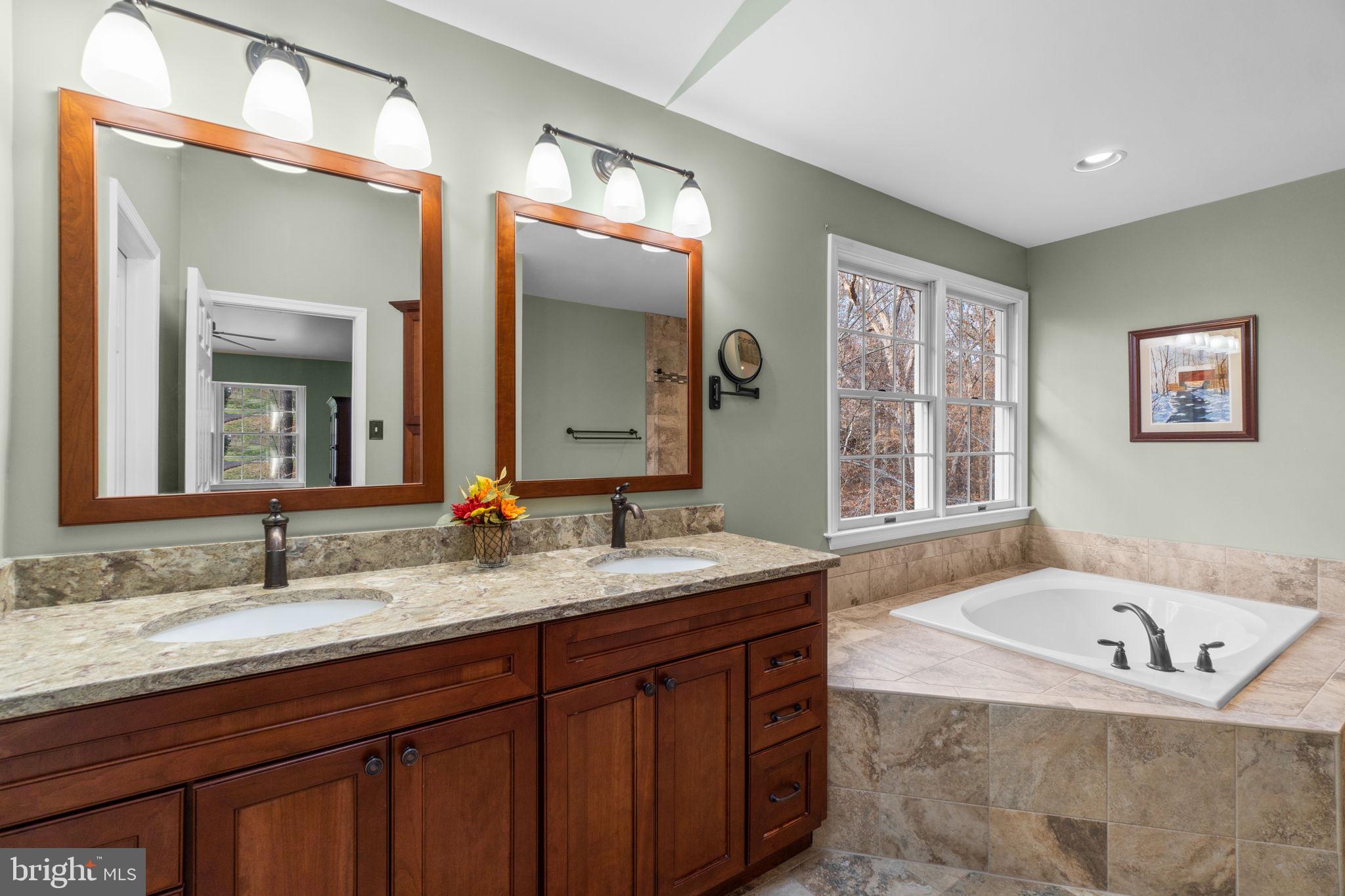 10659 Breezewood DRIVE