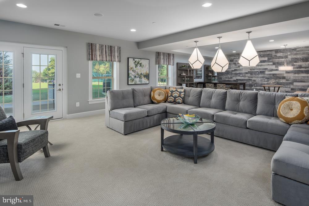 8401 Bald Eagle COURT
