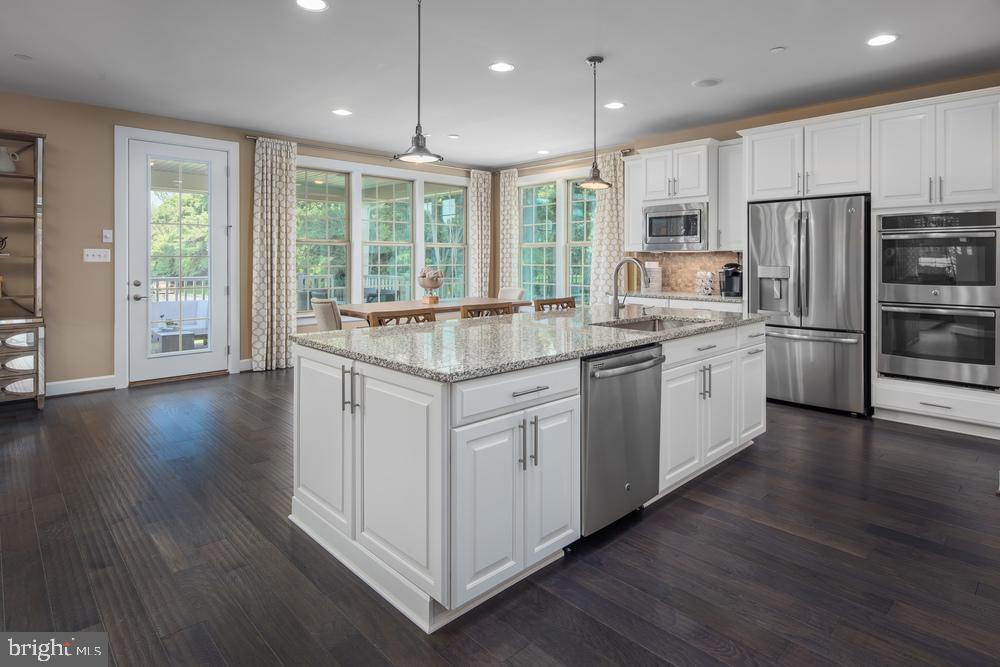 8401 Bald Eagle COURT