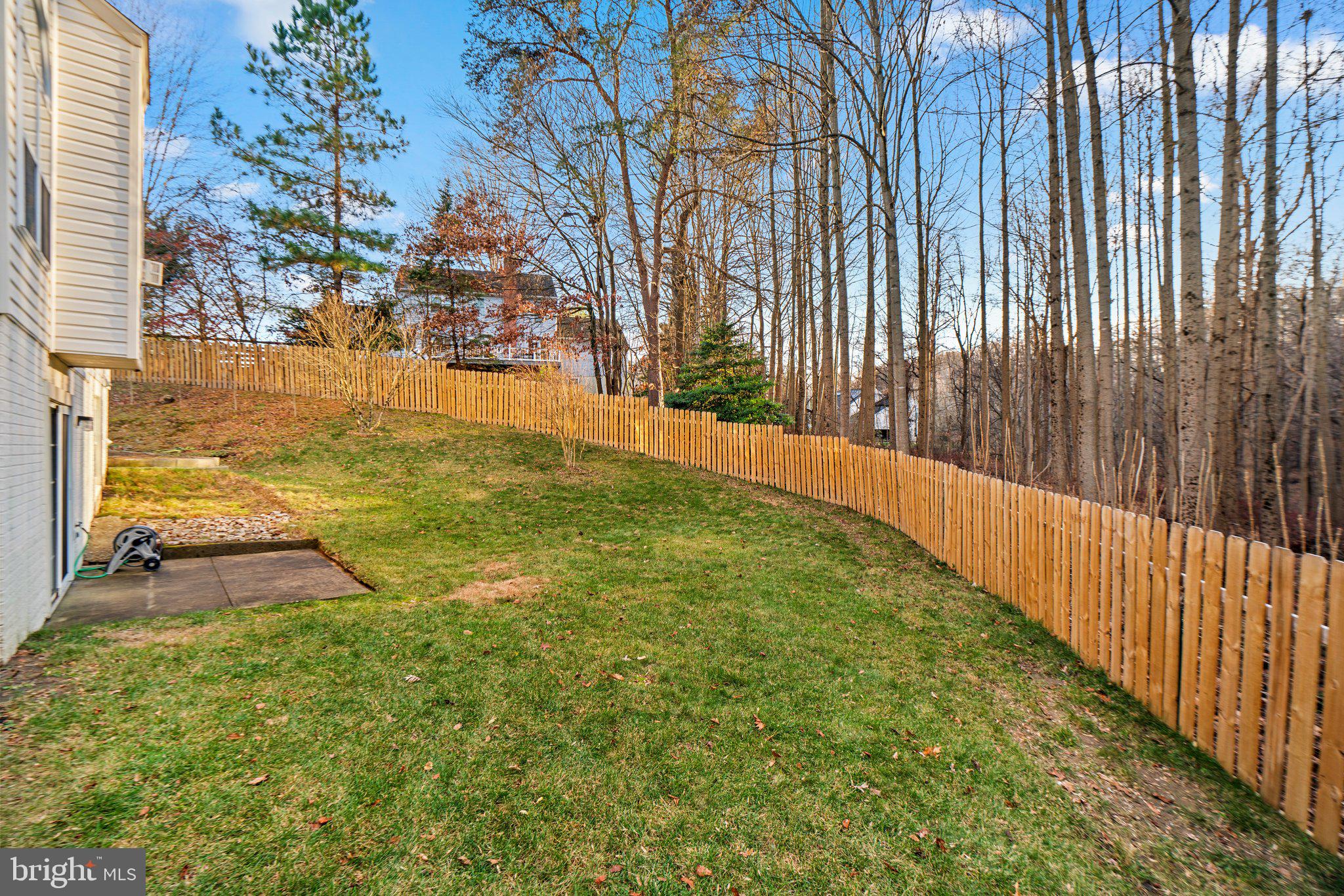 2127 Oak Forest DRIVE