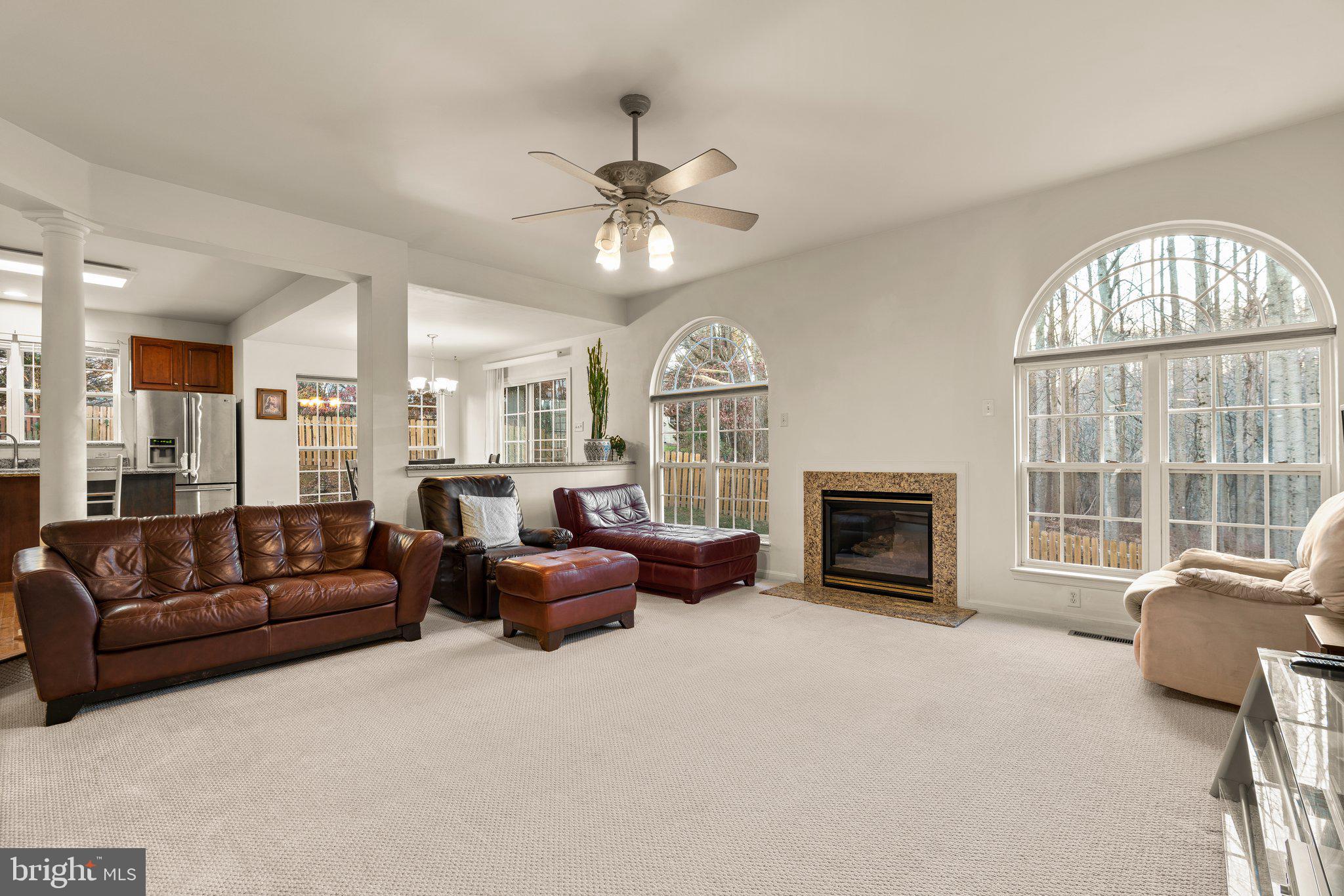 2127 Oak Forest DRIVE