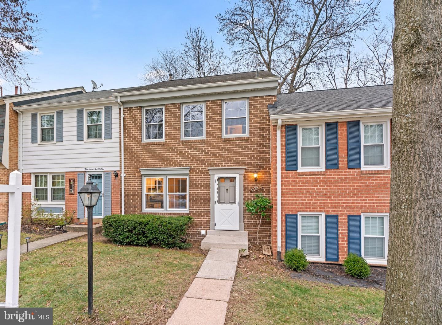 5731 Sweetwind PLACE