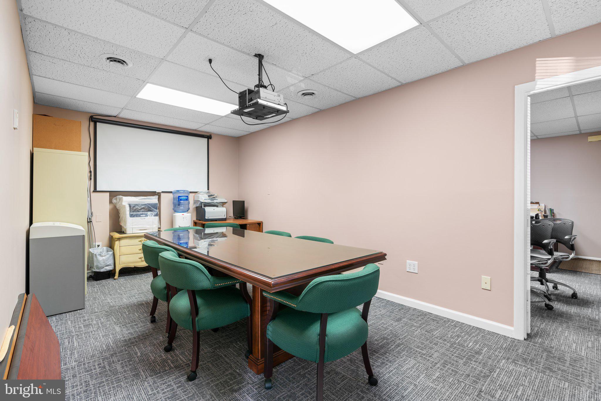 3207 Corporate COURT Unit: 4