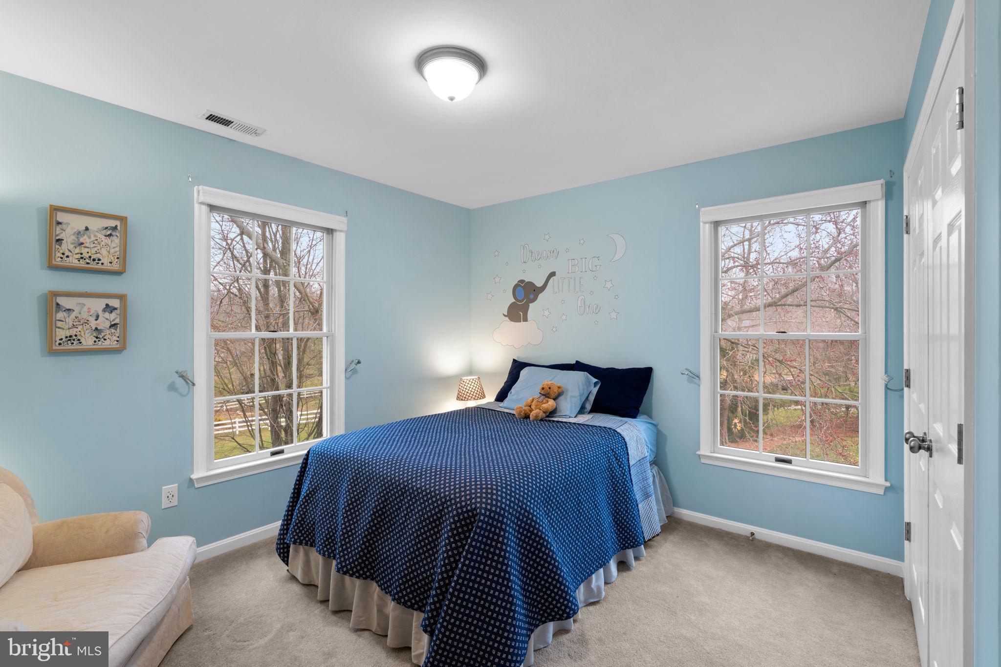 5104 Crestfield Court