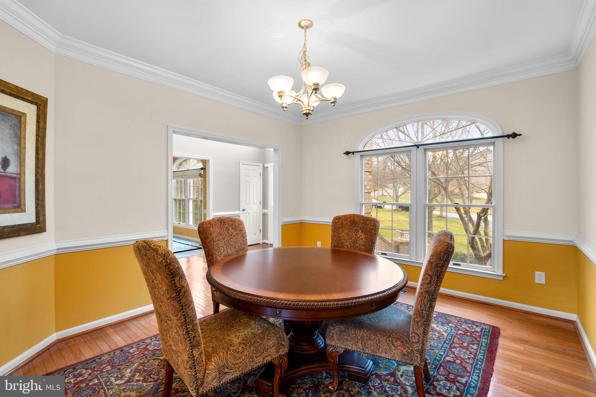 5104 Crestfield Court