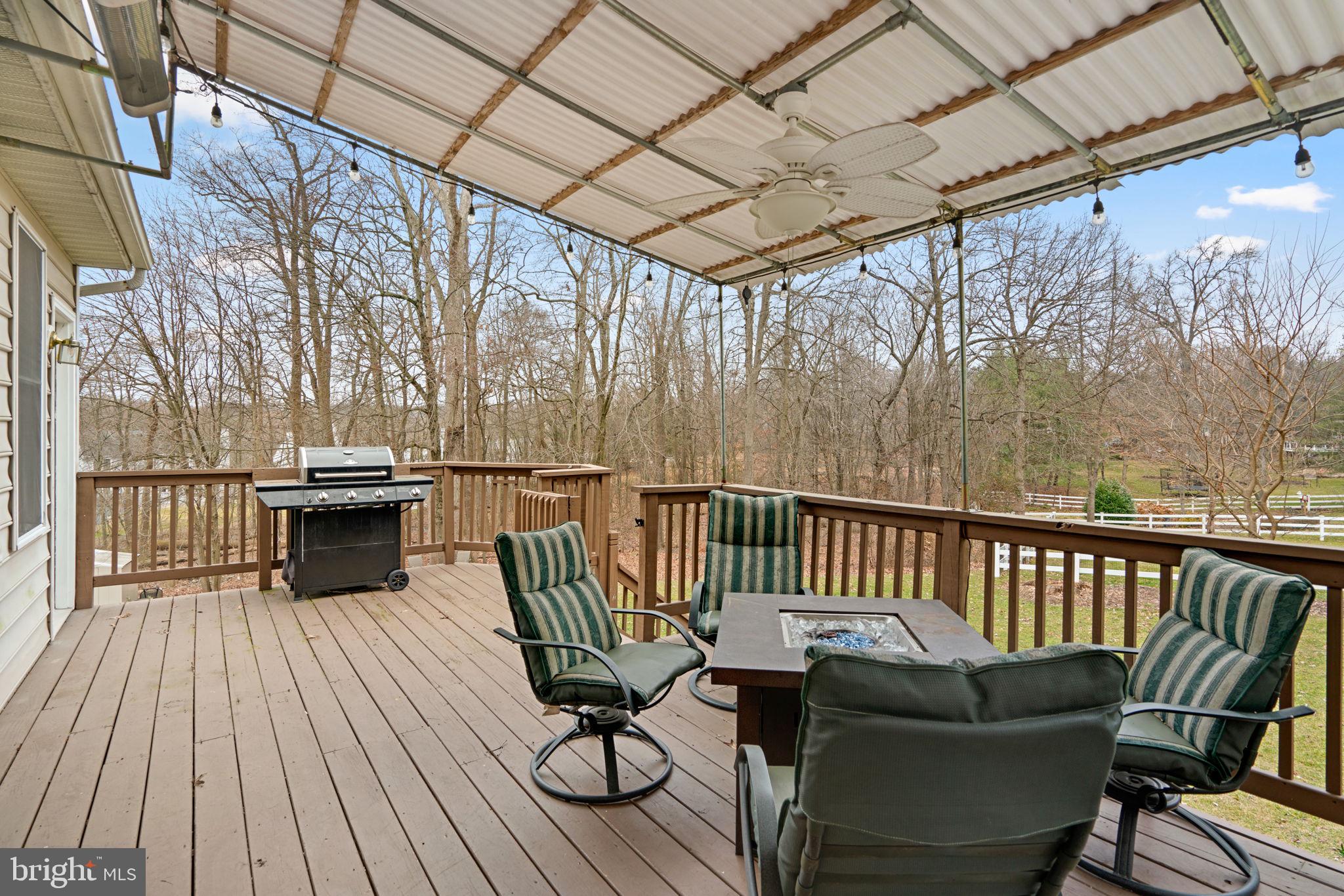 5104 Crestfield Court