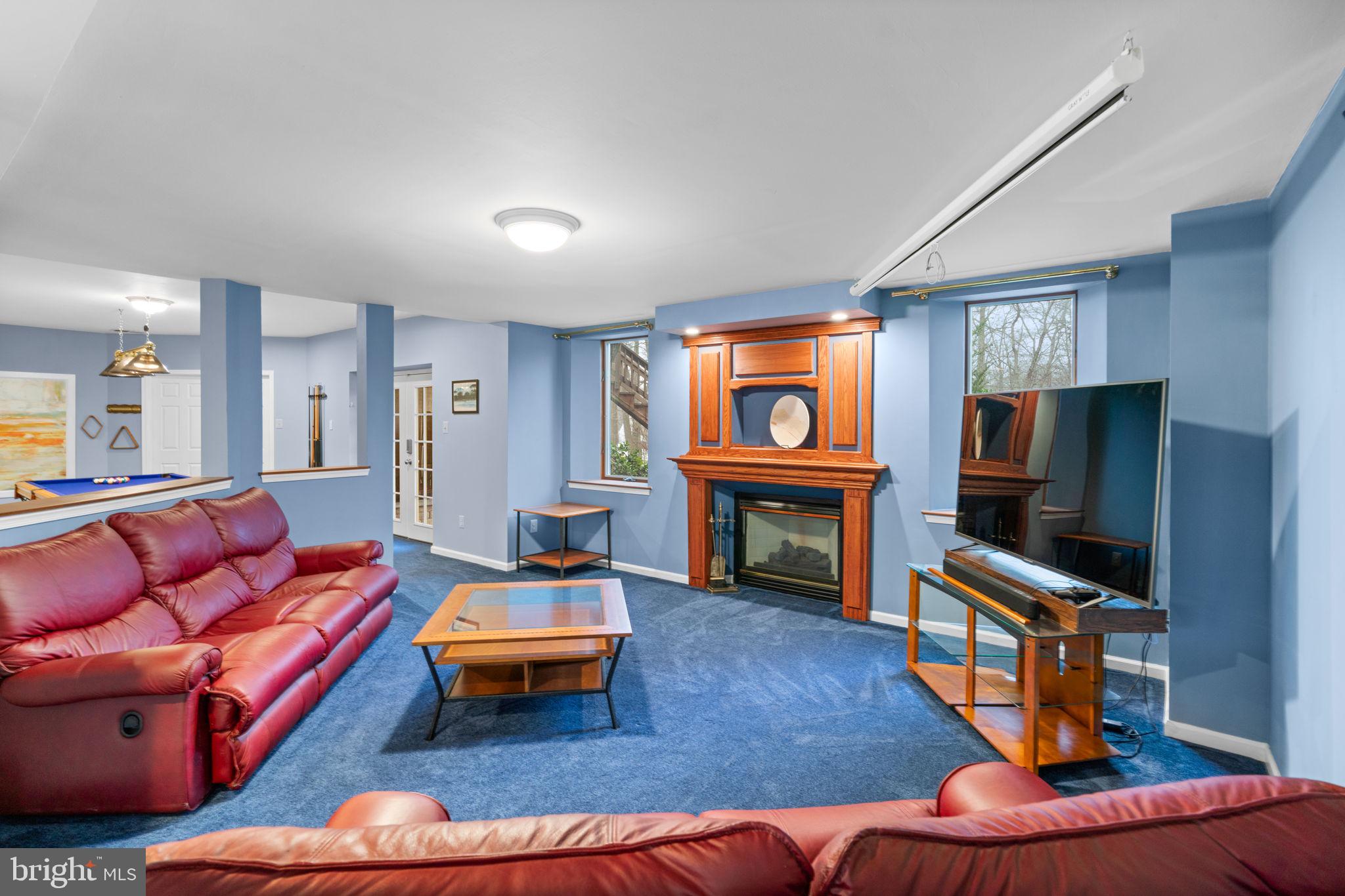 5104 Crestfield Court