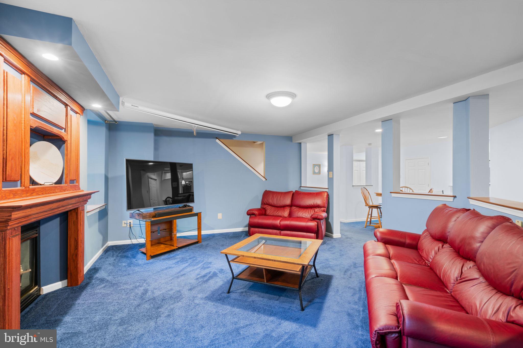 5104 Crestfield Court