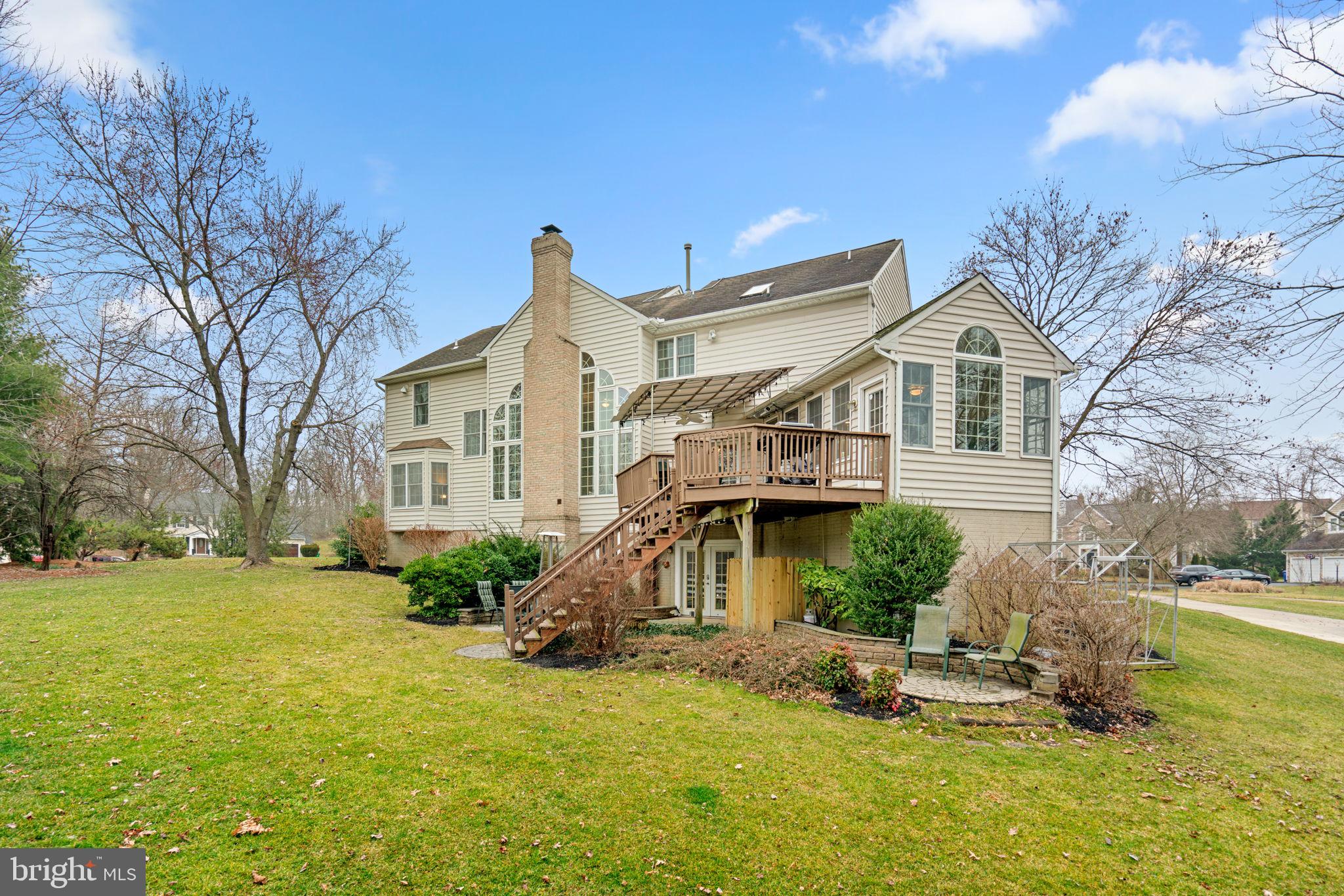 5104 Crestfield Court