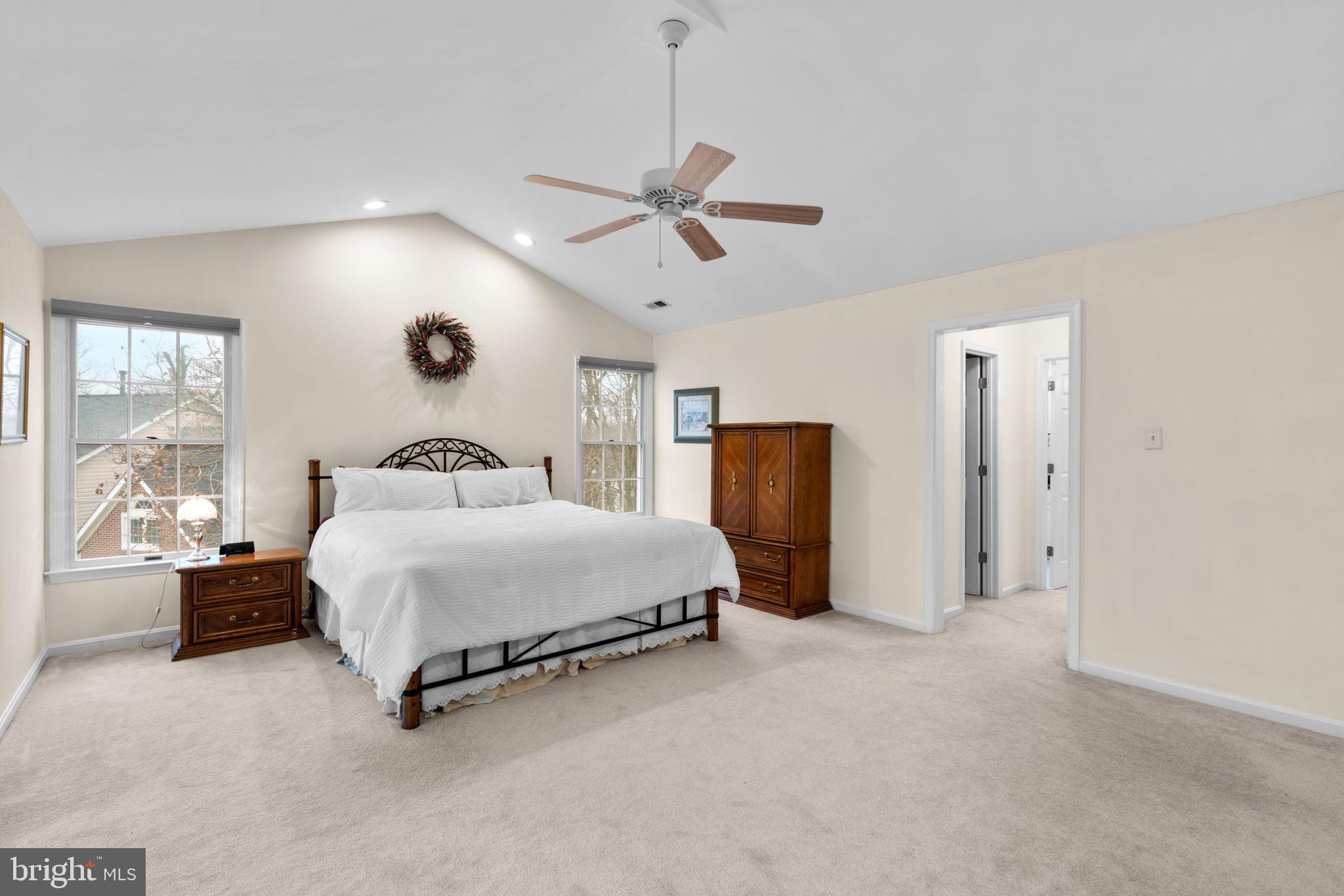 5104 Crestfield Court