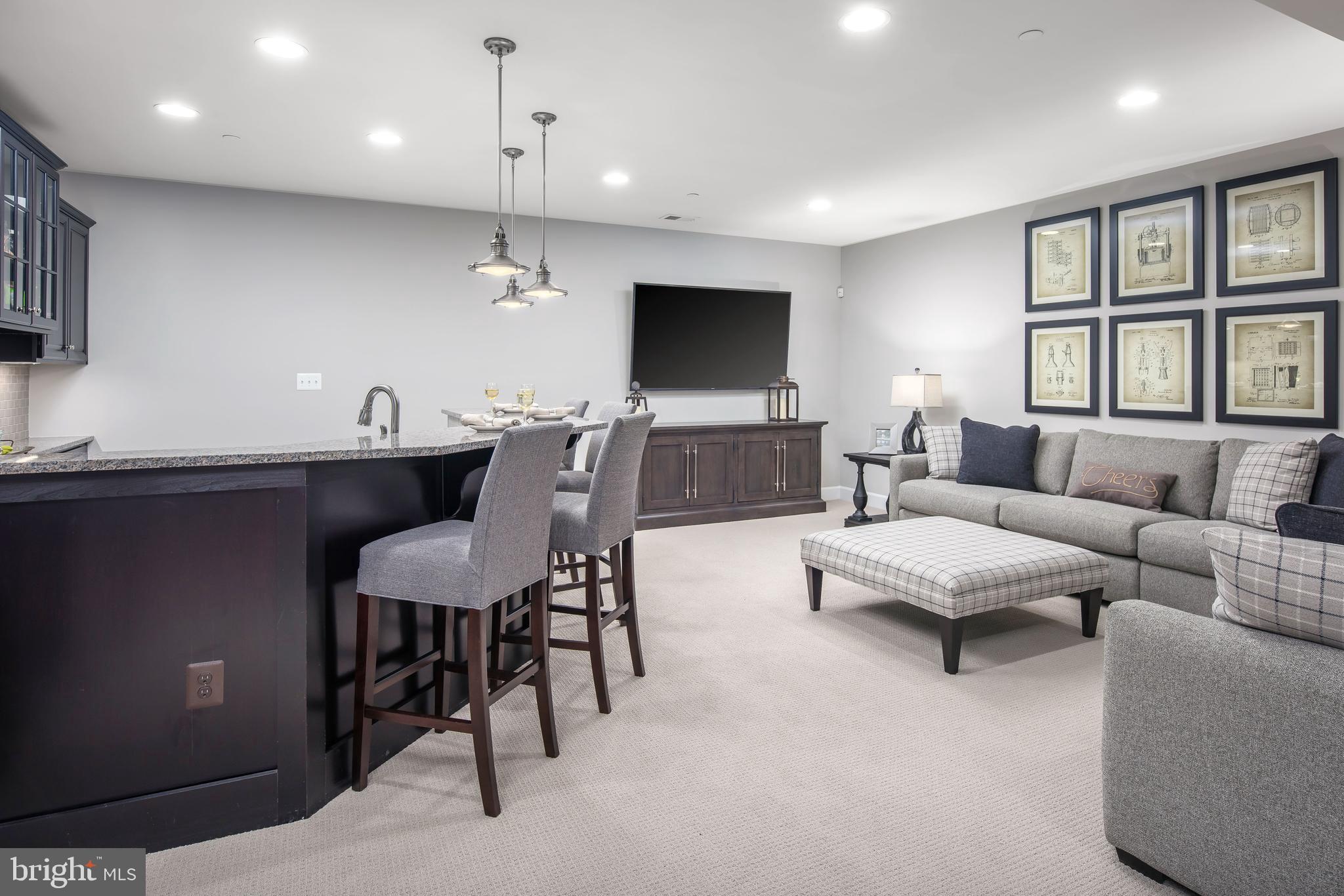 3692 Westmount PARKWAY