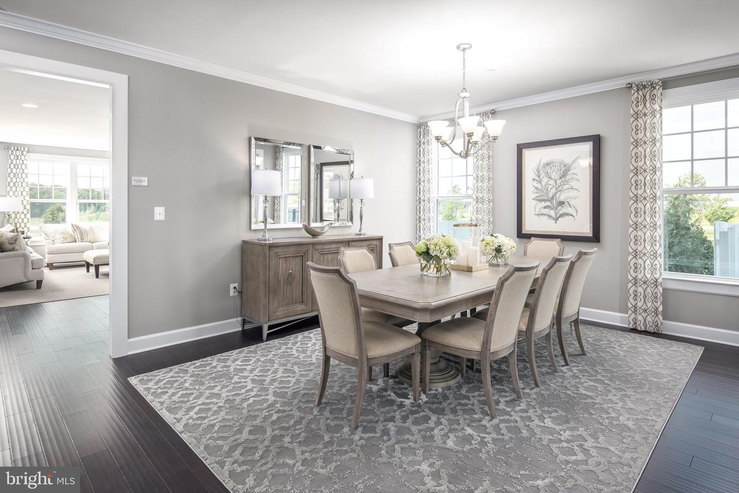 3692 Westmount PARKWAY