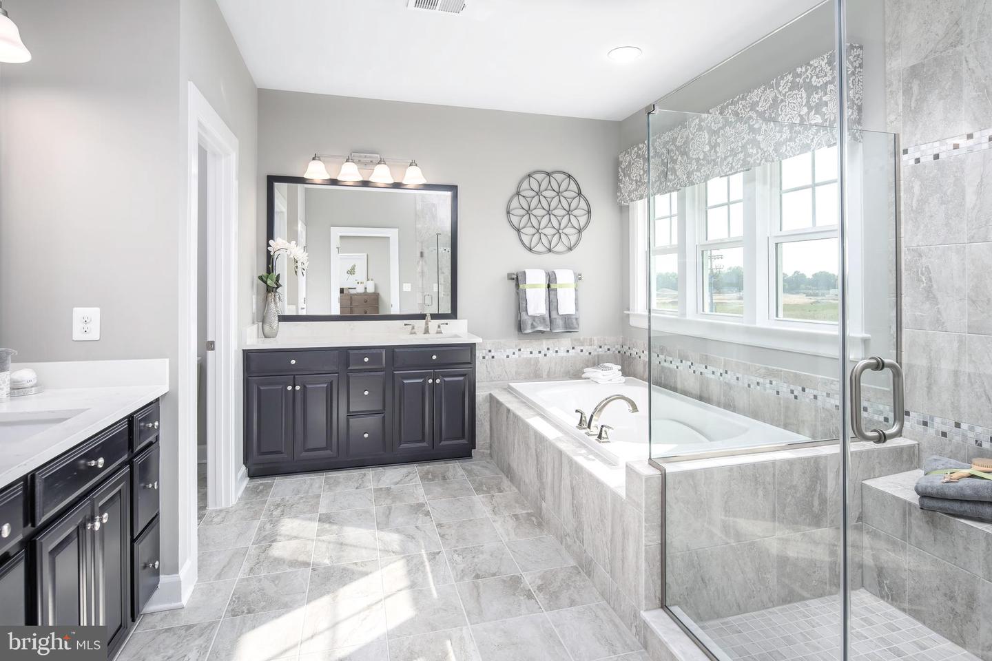 3692 Westmount PARKWAY