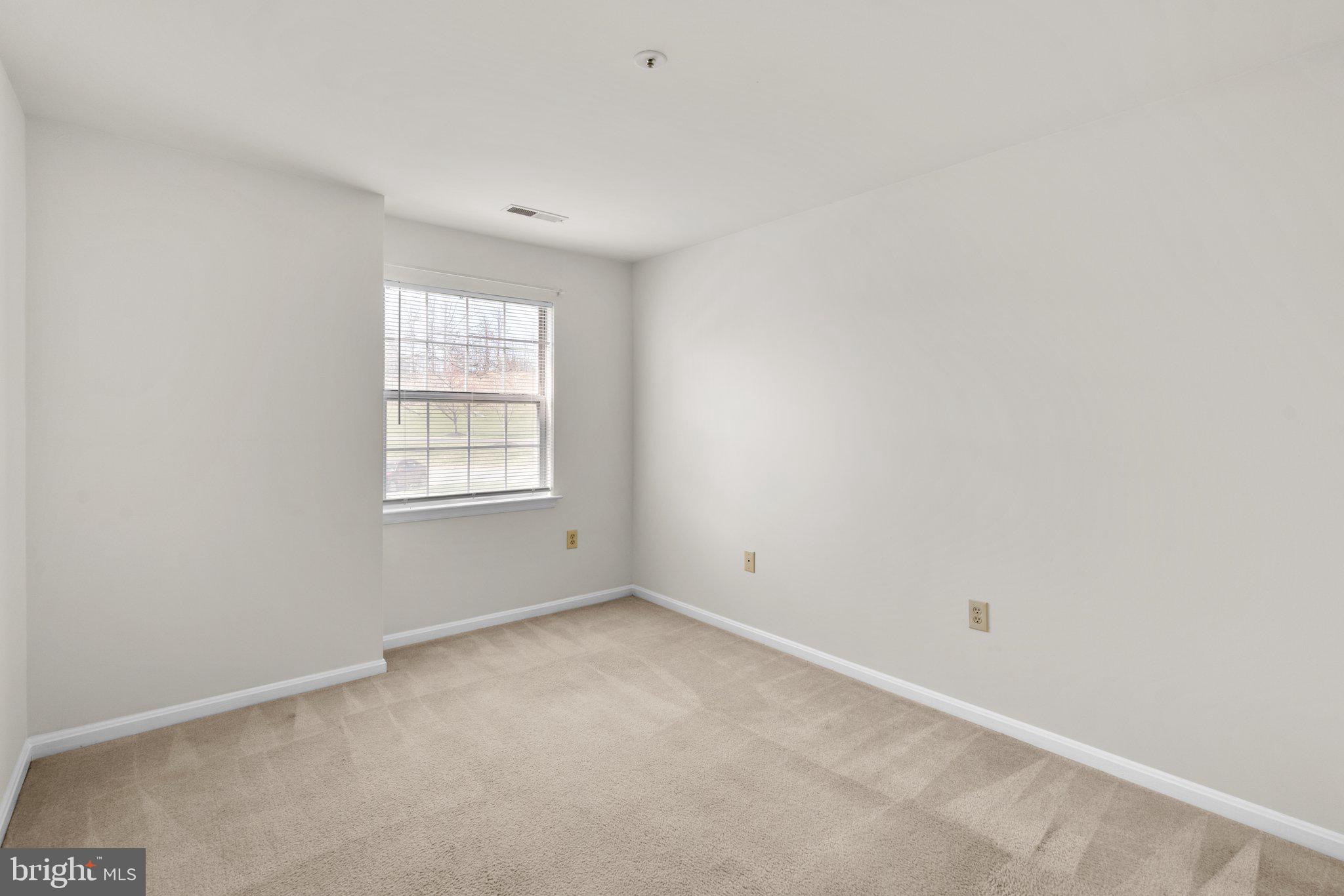 8387 Montgomery Run Rd #E