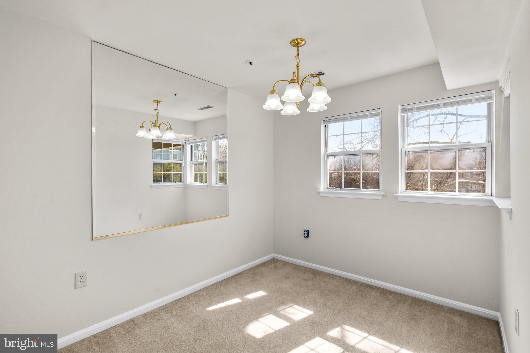 8387 Montgomery Run Rd #E