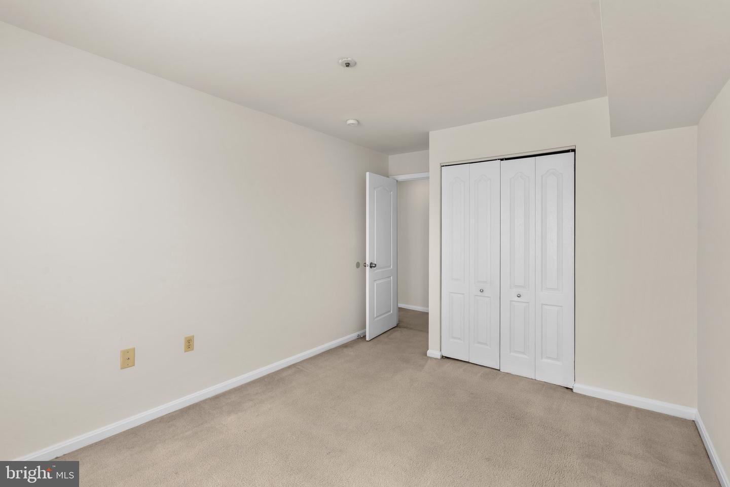 8387 Montgomery Run Rd #E