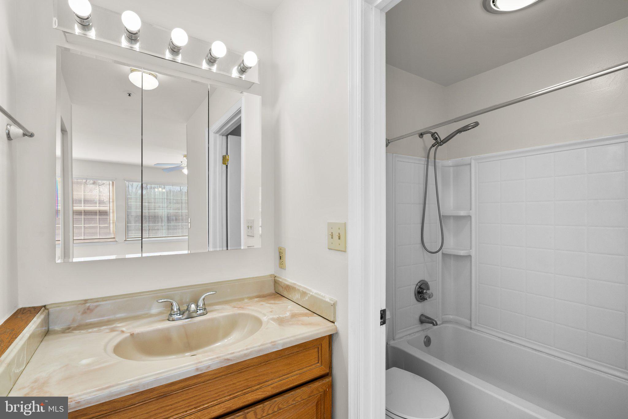 8387 Montgomery Run Rd #E