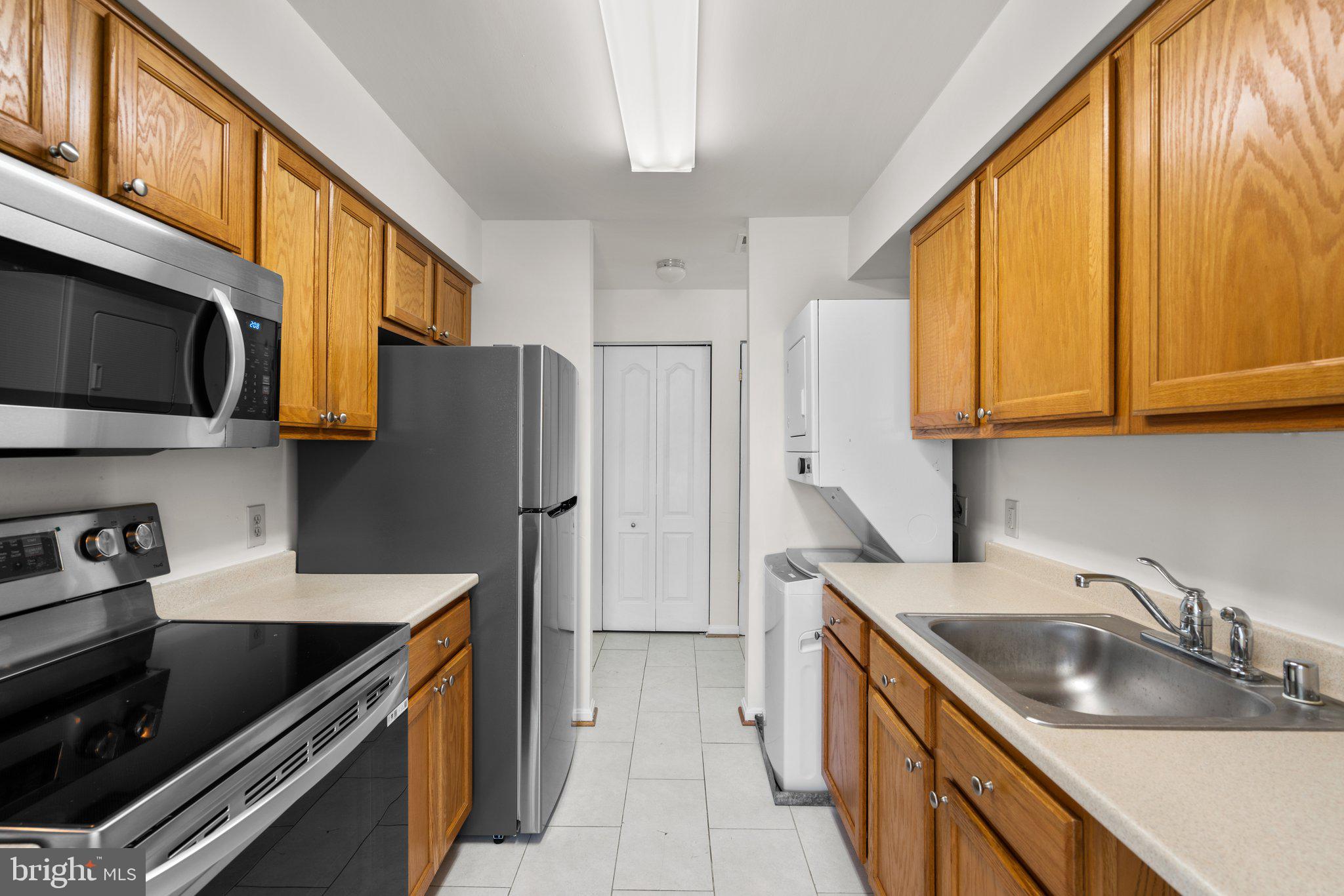 8387 Montgomery Run Rd #E