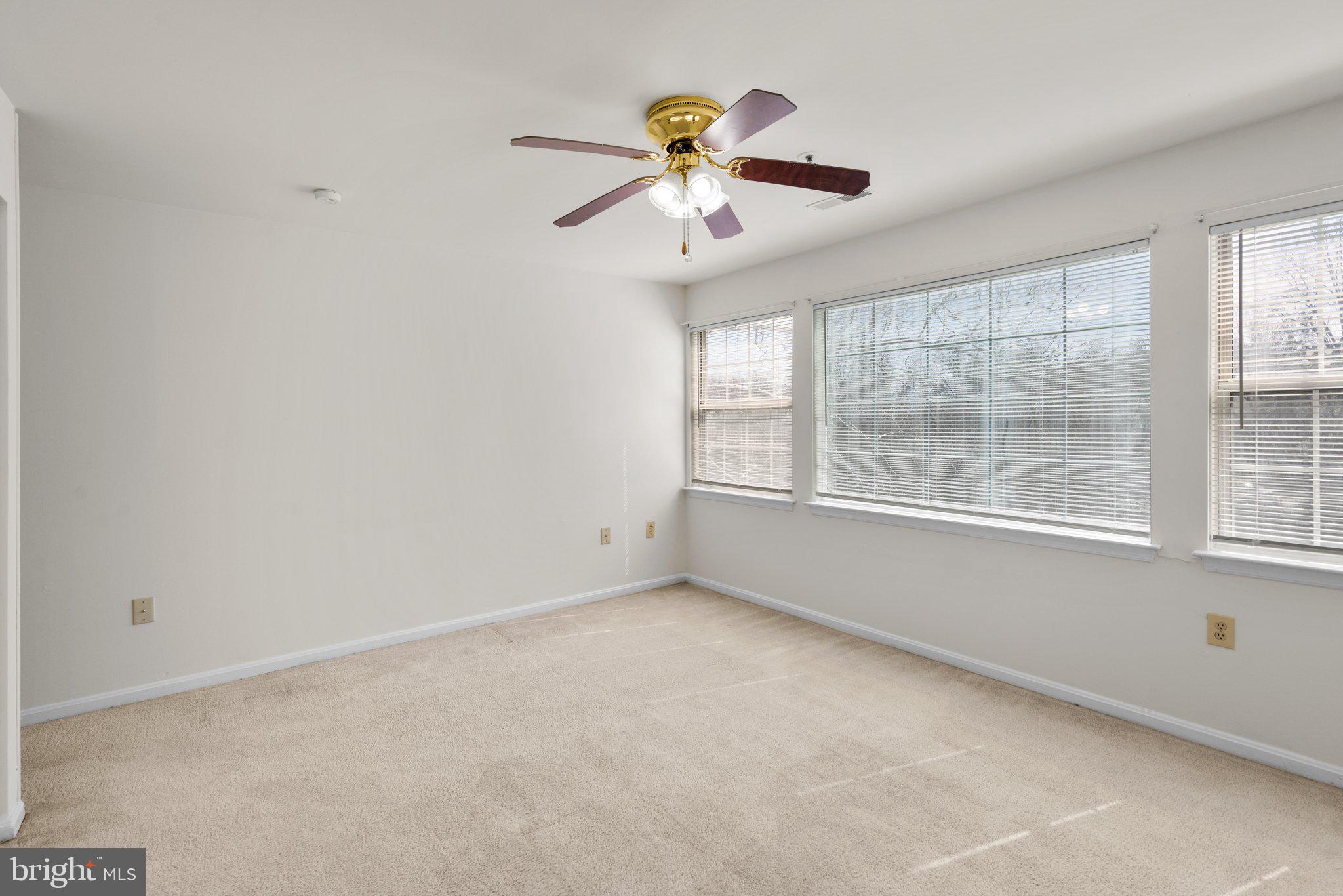 8387 Montgomery Run Rd #E