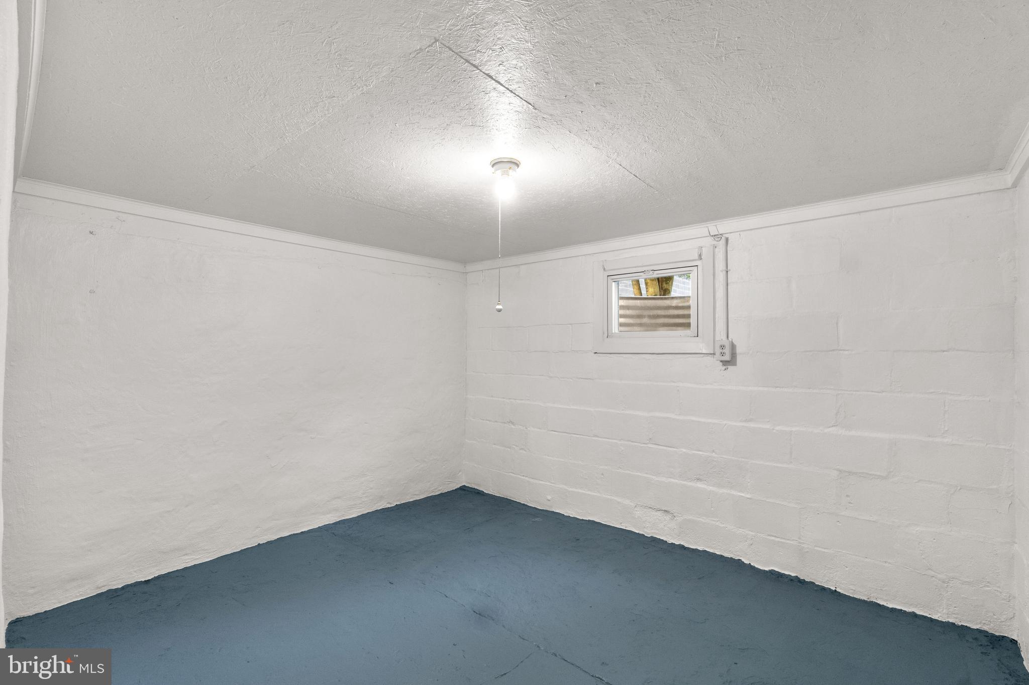 8265 Old Frederick Rd