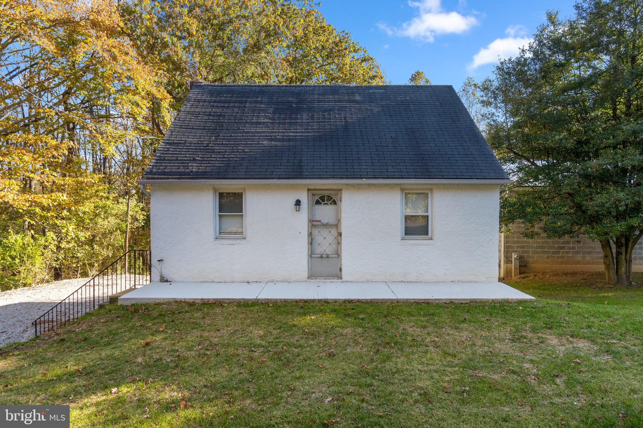 8265 Old Frederick Rd