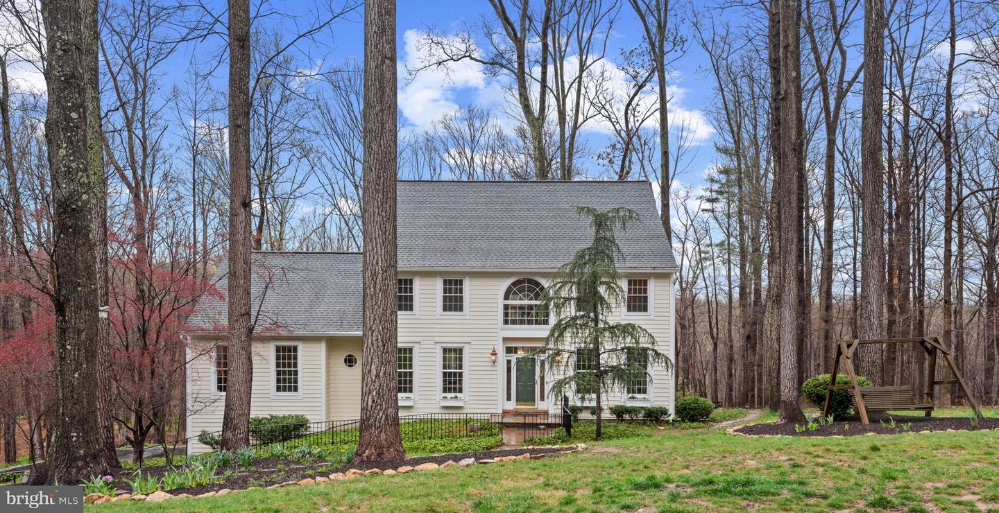1236 Crows Foot Rd