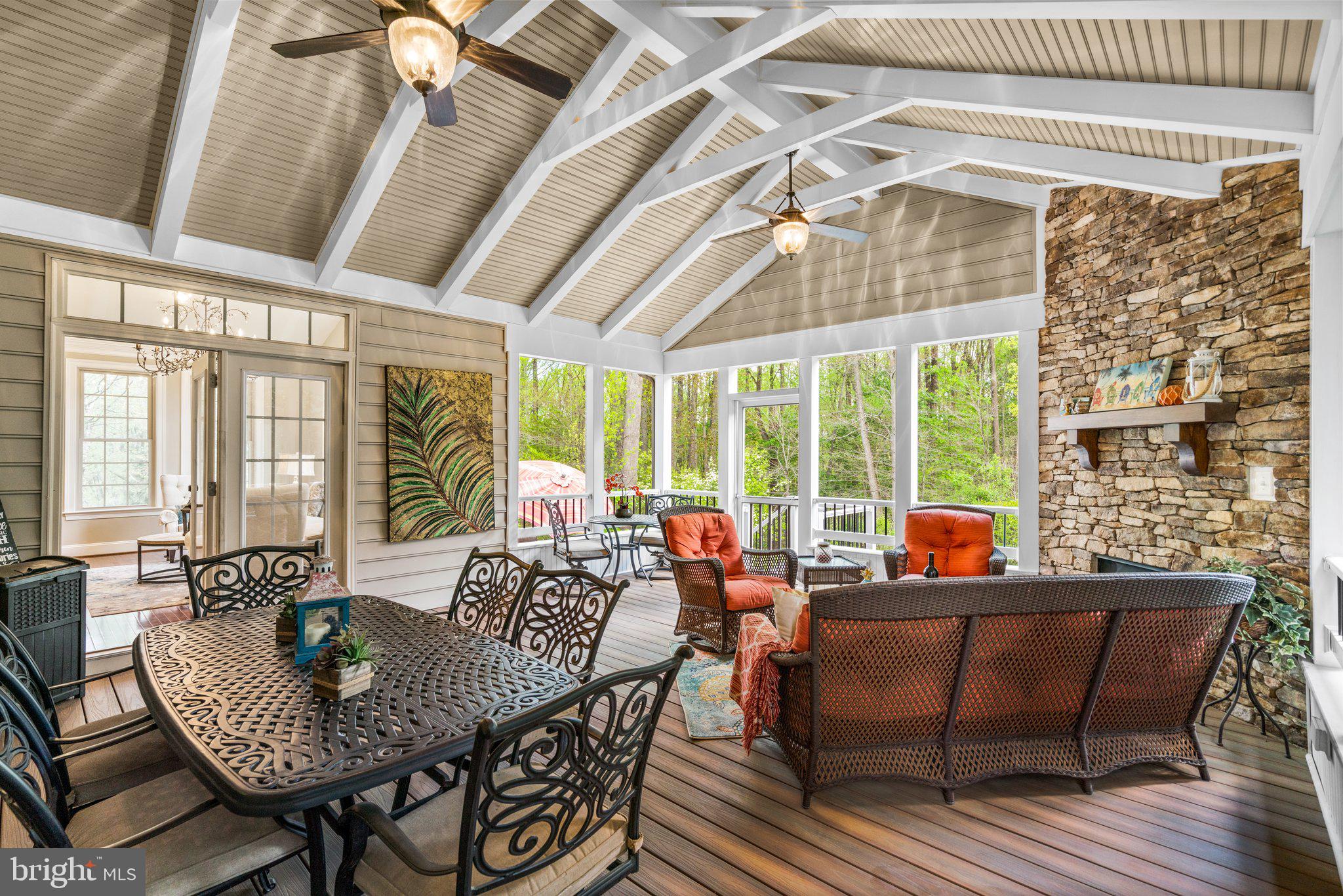 8348 Autumn River Dr