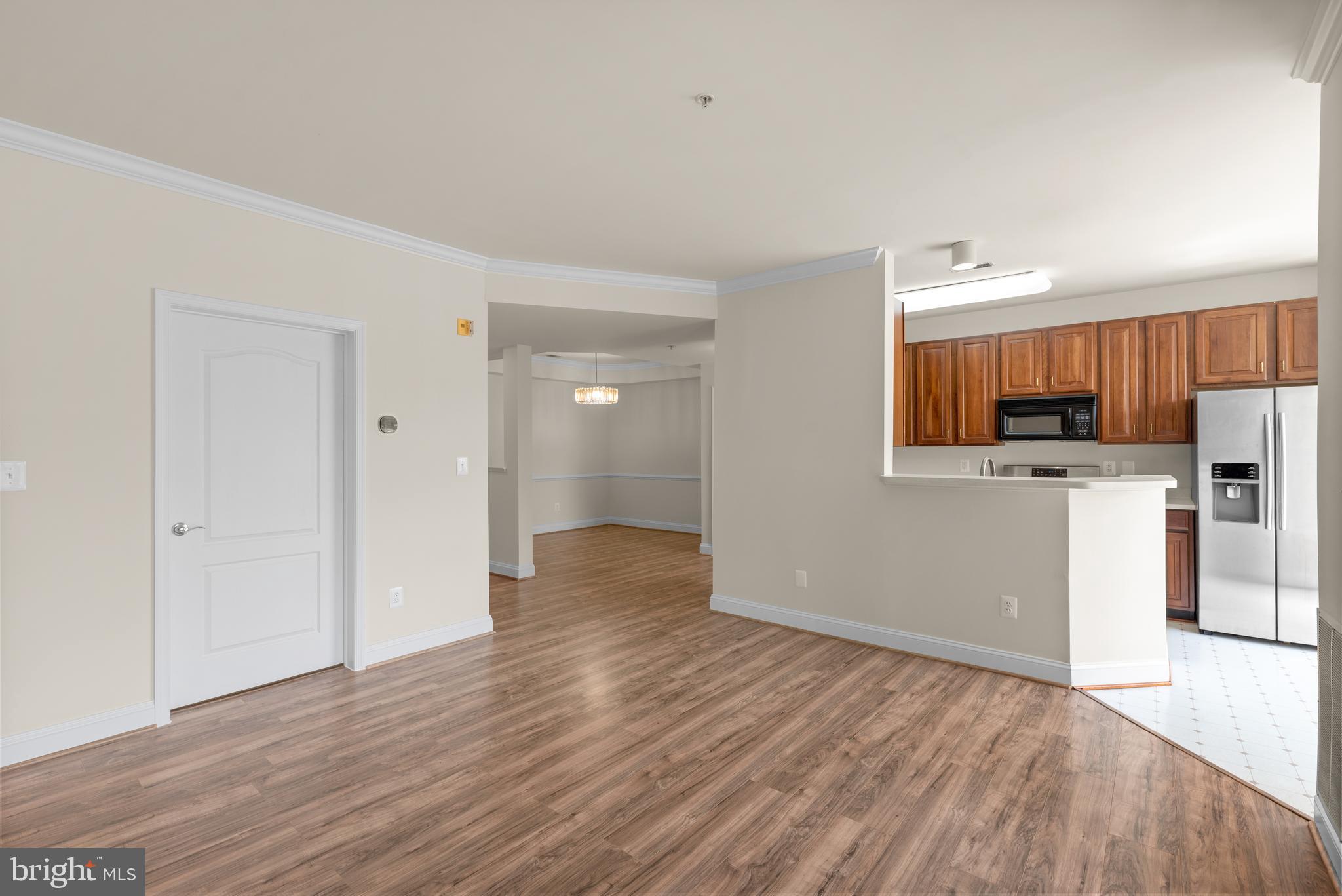 2130 Ganton Green Grn #201