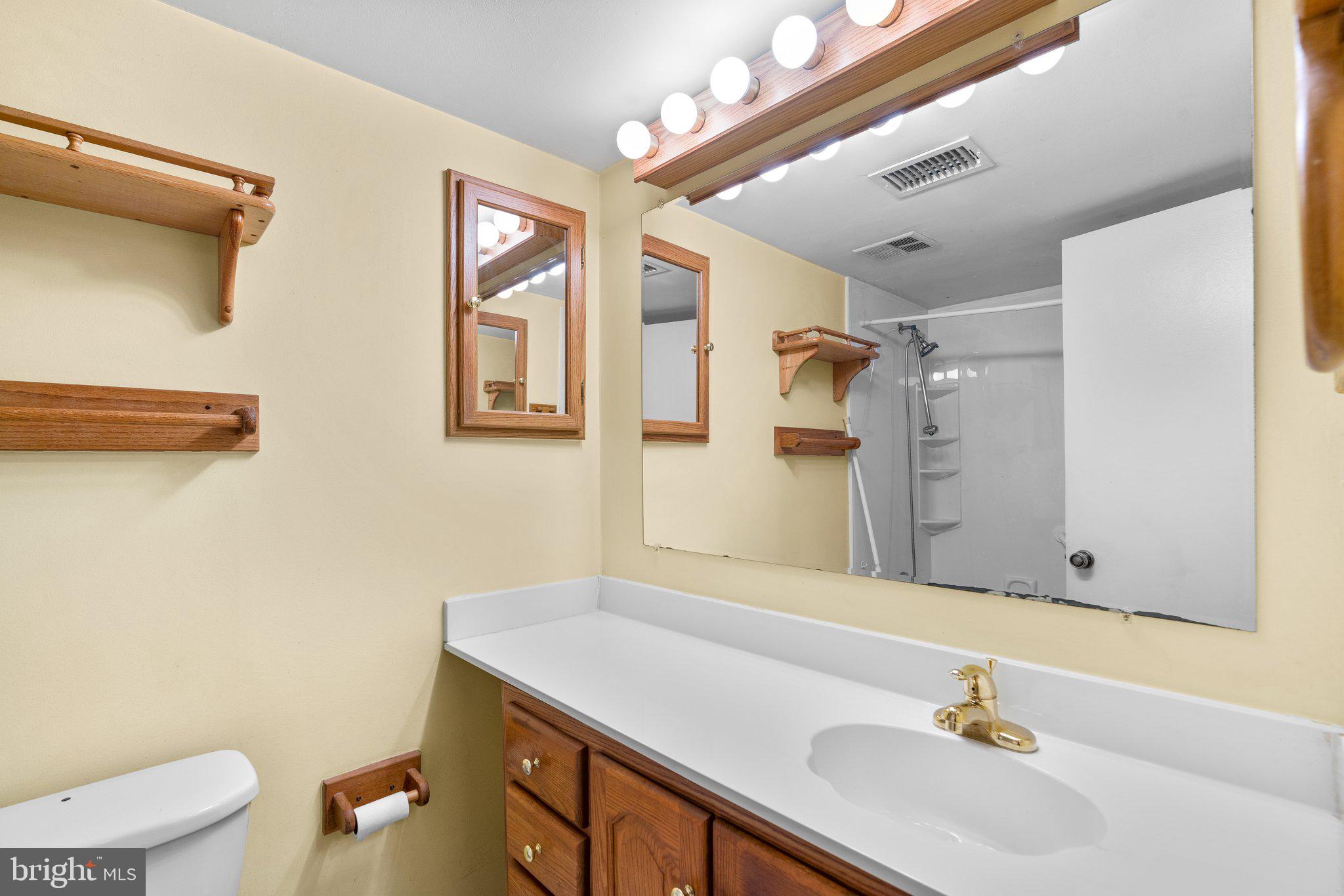 5723 Harpers Farm Rd #D