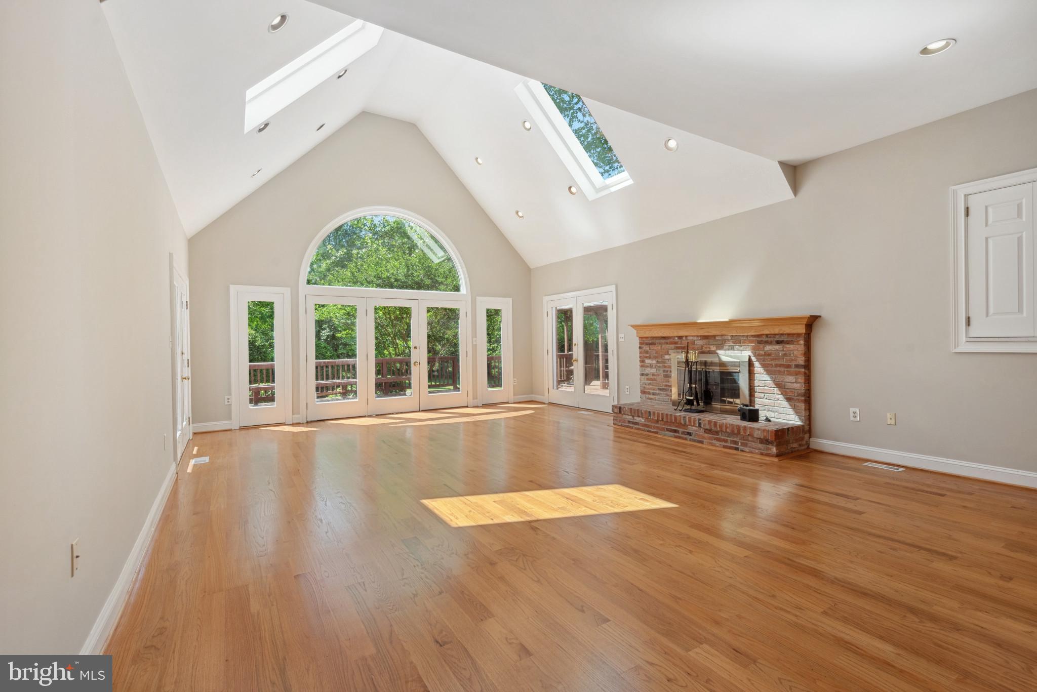 3125 Emerald Valley Rd