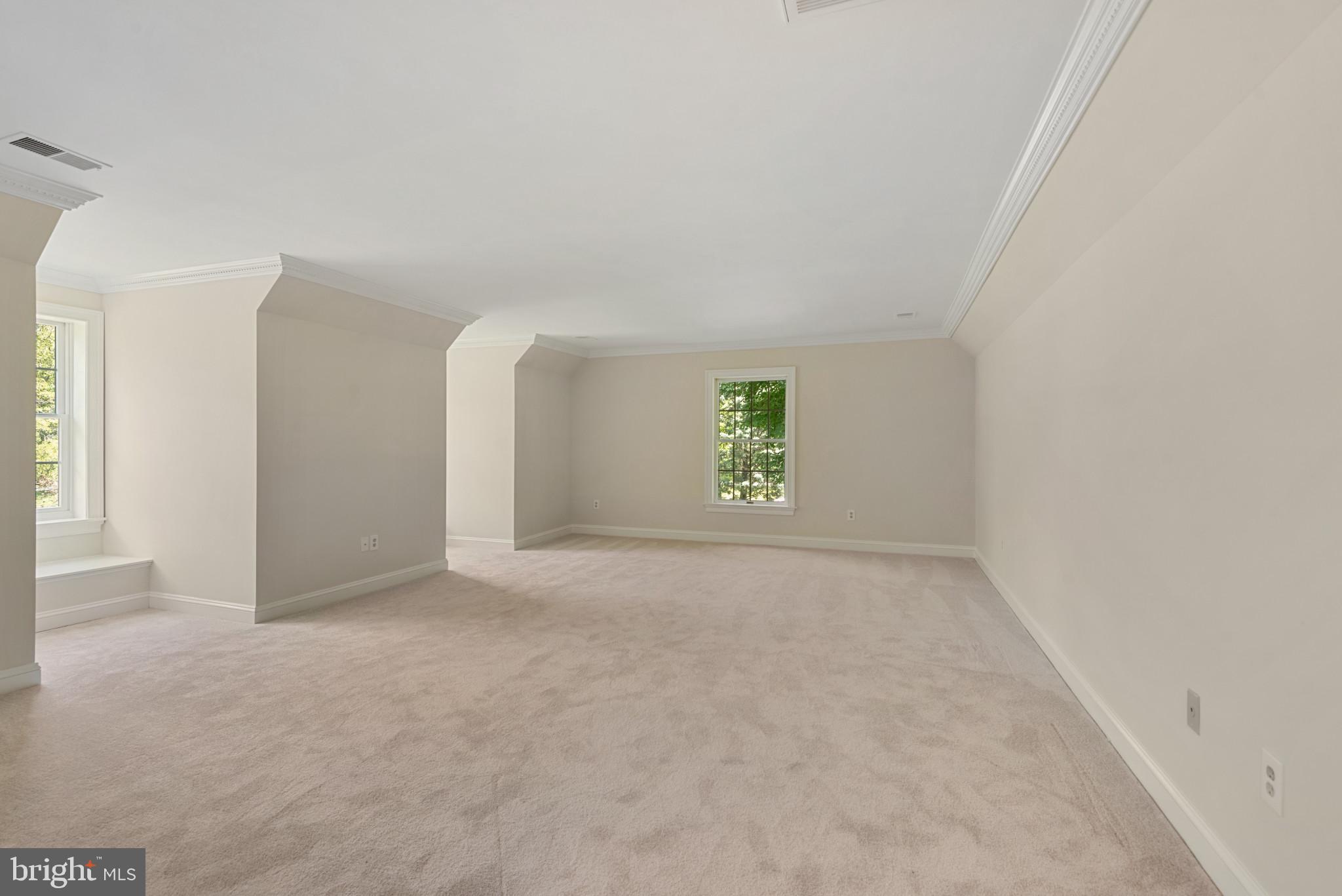 3125 Emerald Valley Rd