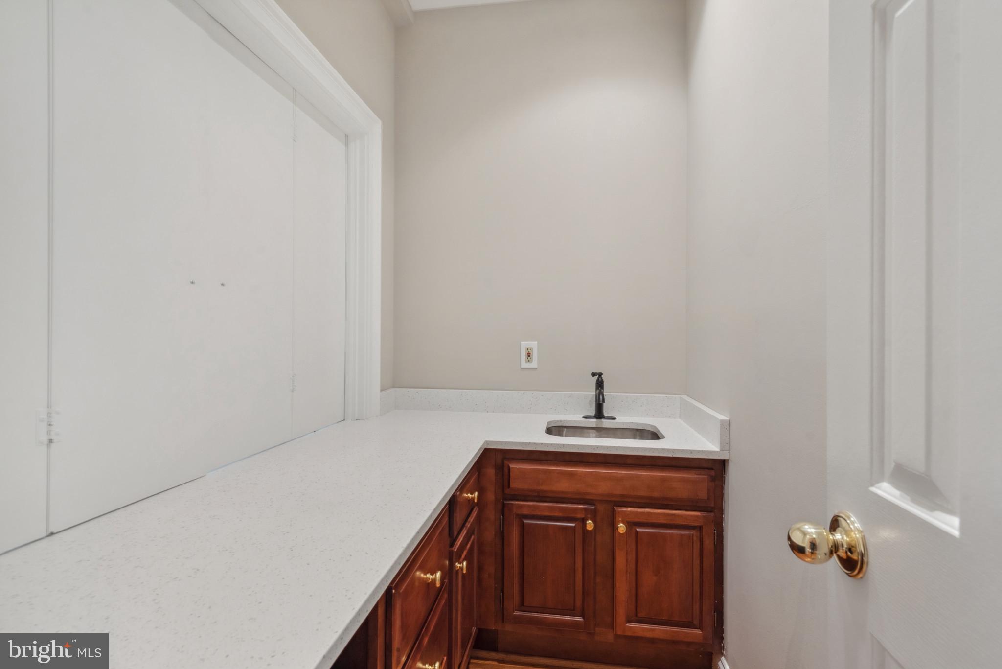 3125 Emerald Valley Rd