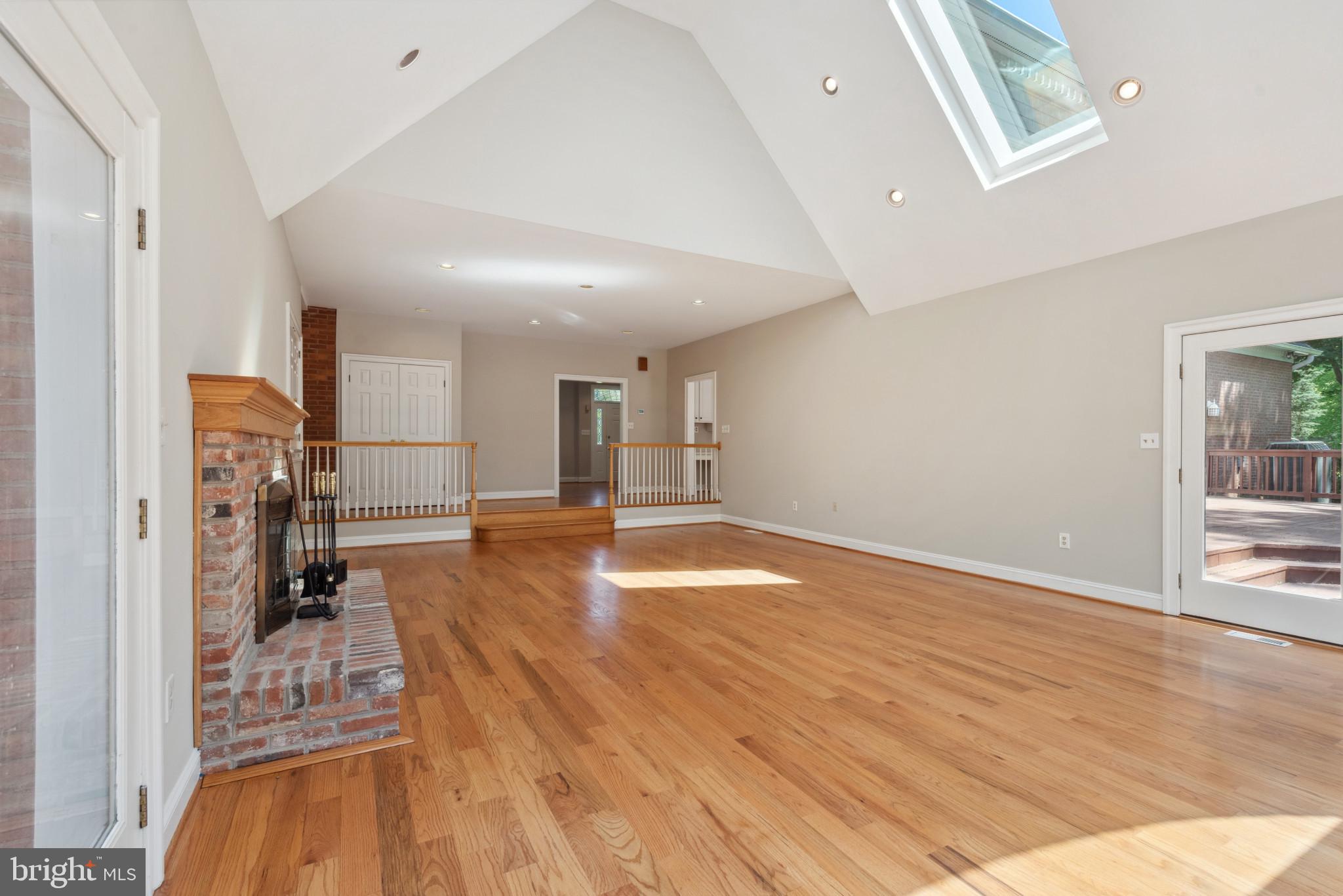 3125 Emerald Valley Rd