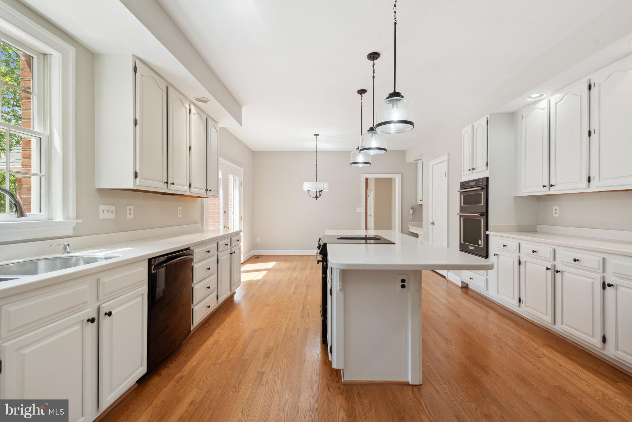 3125 Emerald Valley Rd