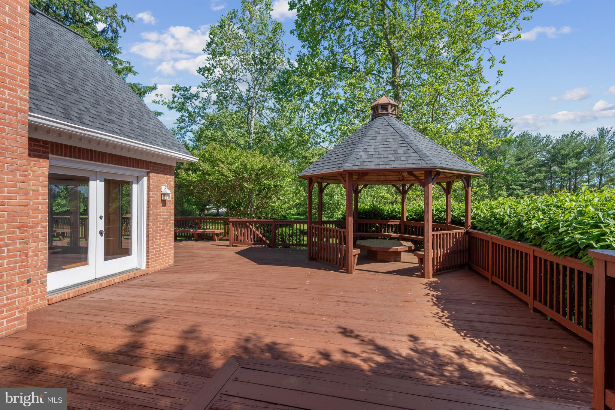 3125 Emerald Valley Rd