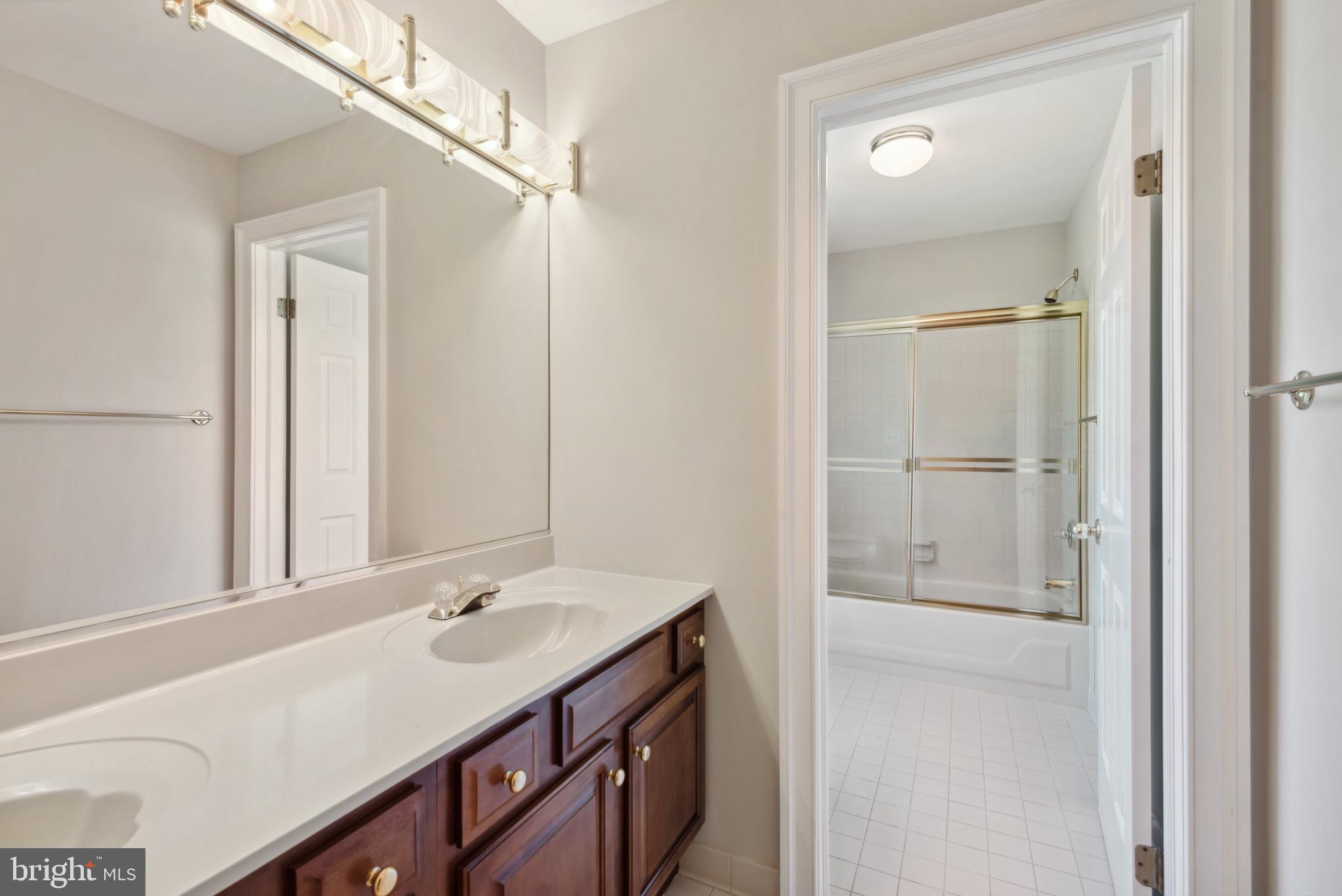 3125 Emerald Valley Rd