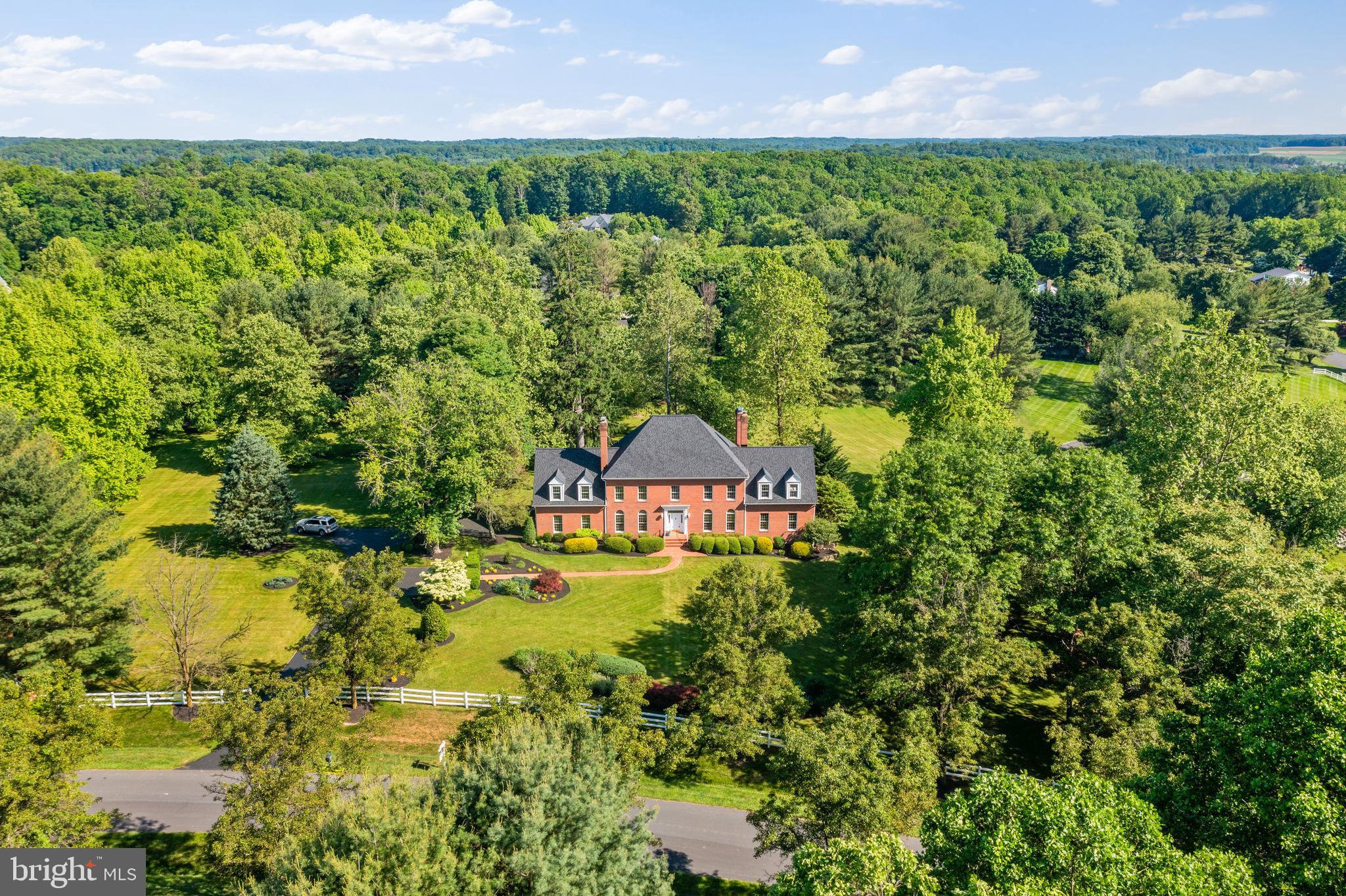 3125 Emerald Valley Rd