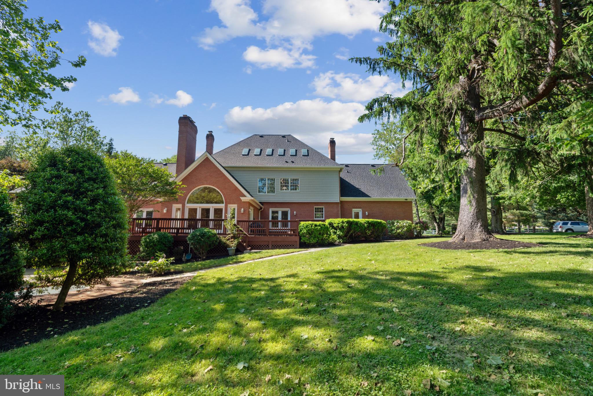 3125 Emerald Valley Rd