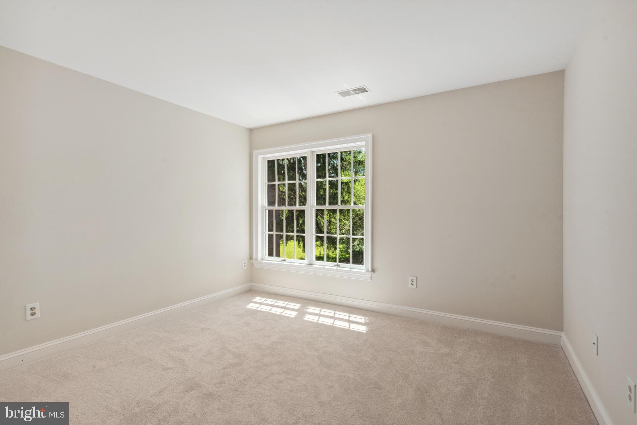 3125 Emerald Valley Rd