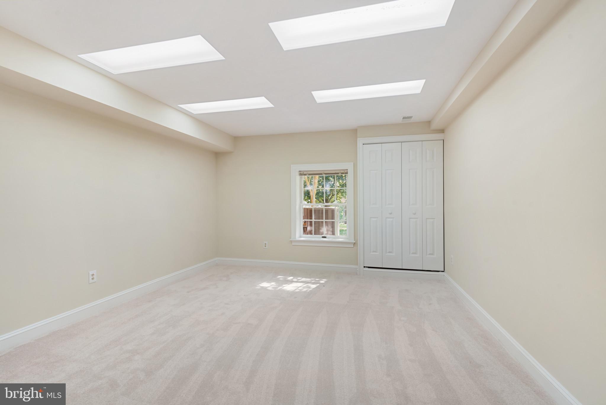 3125 Emerald Valley Rd