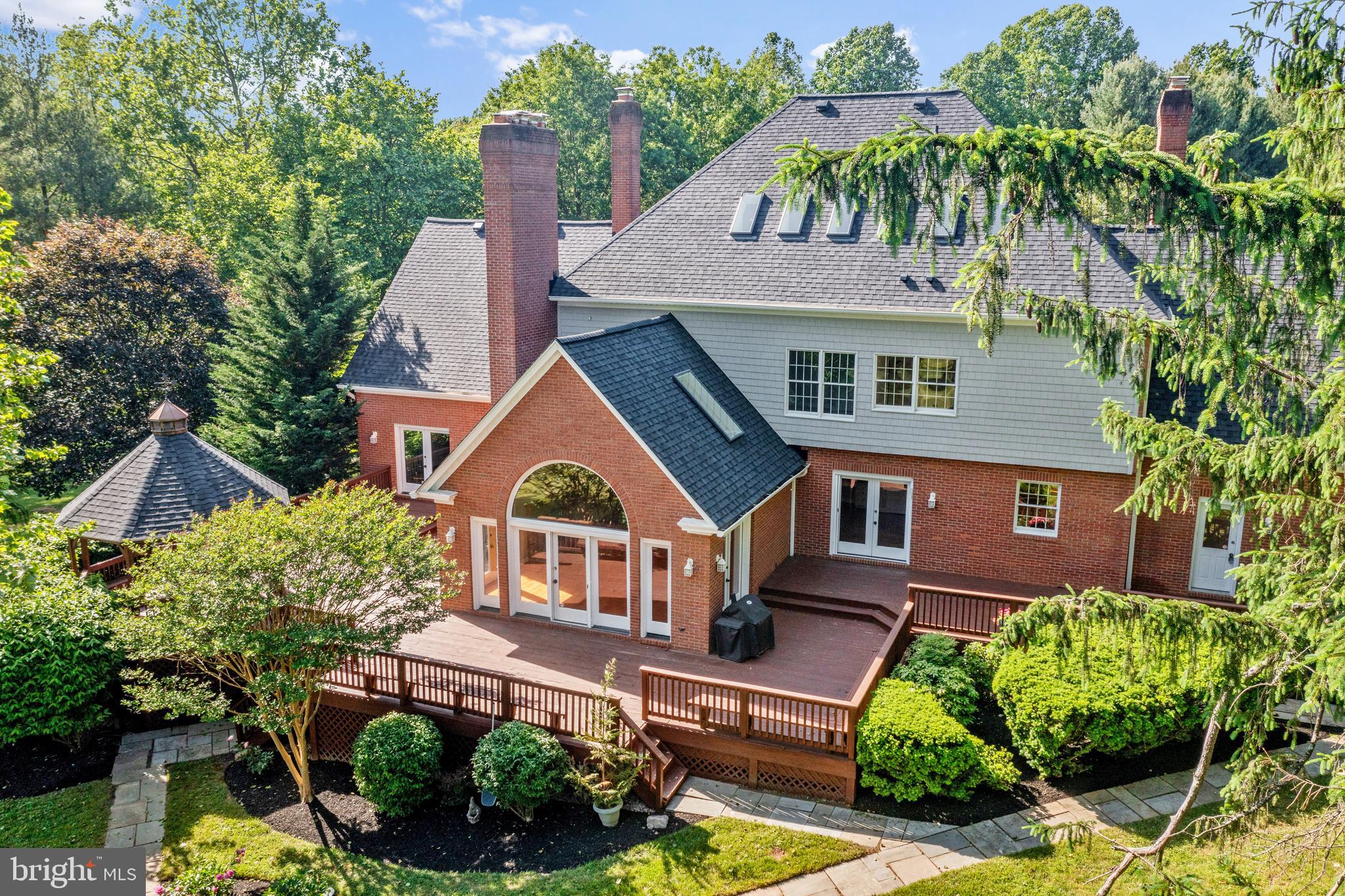 3125 Emerald Valley Rd