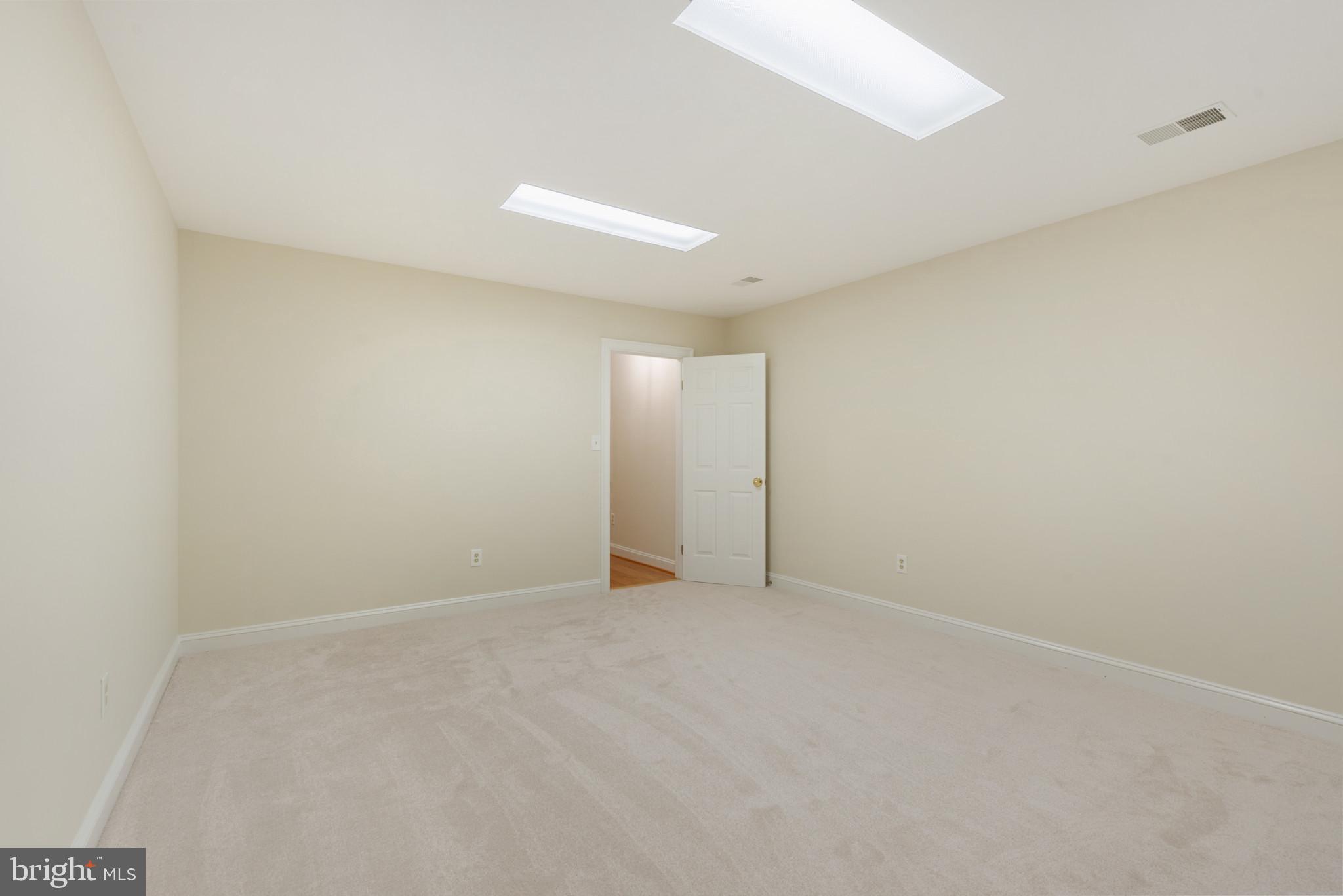 3125 Emerald Valley Rd